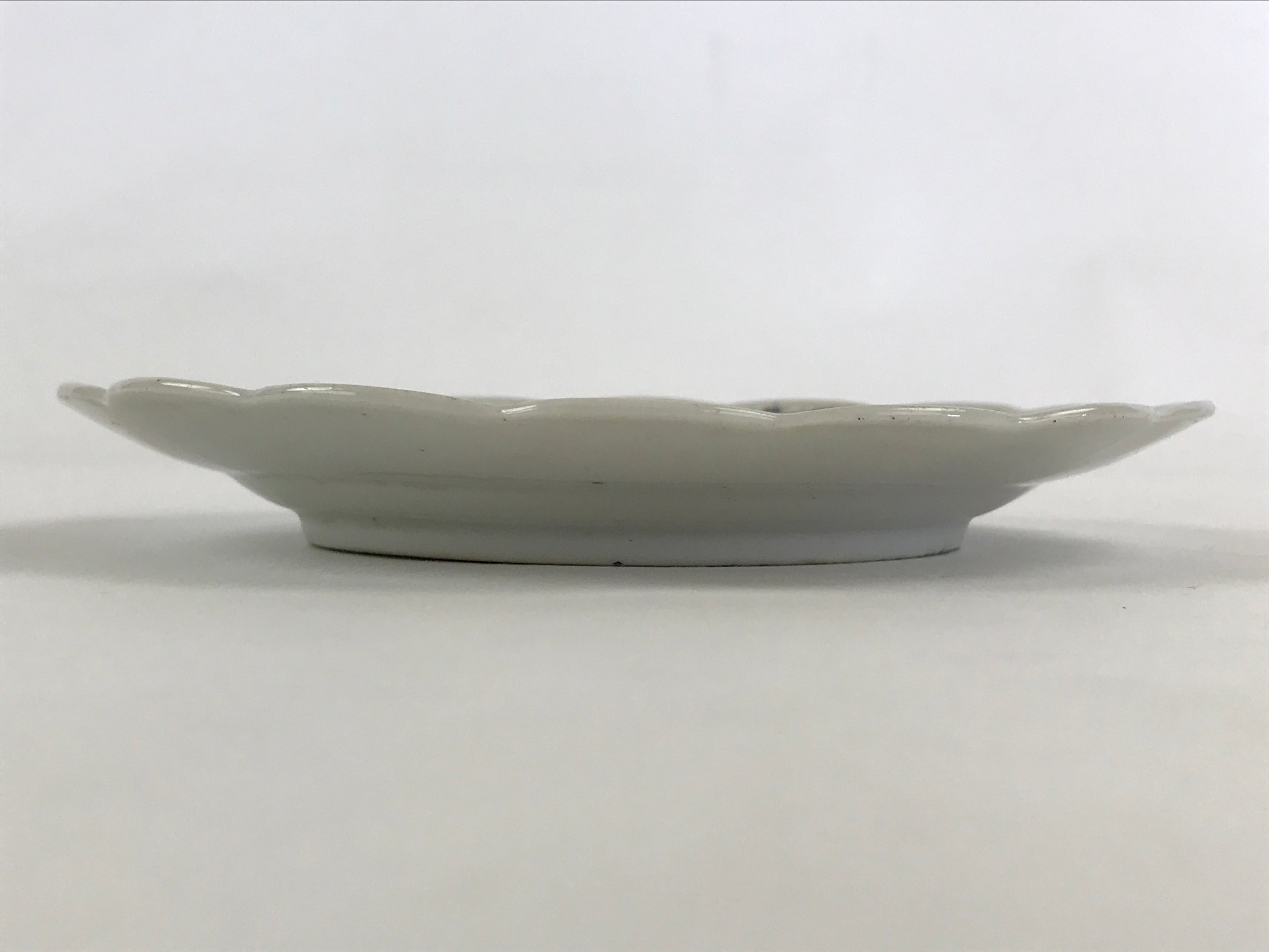 Antique Japanese Porcelain Plate White Floral Butterfly Kozara Yakimono PY469