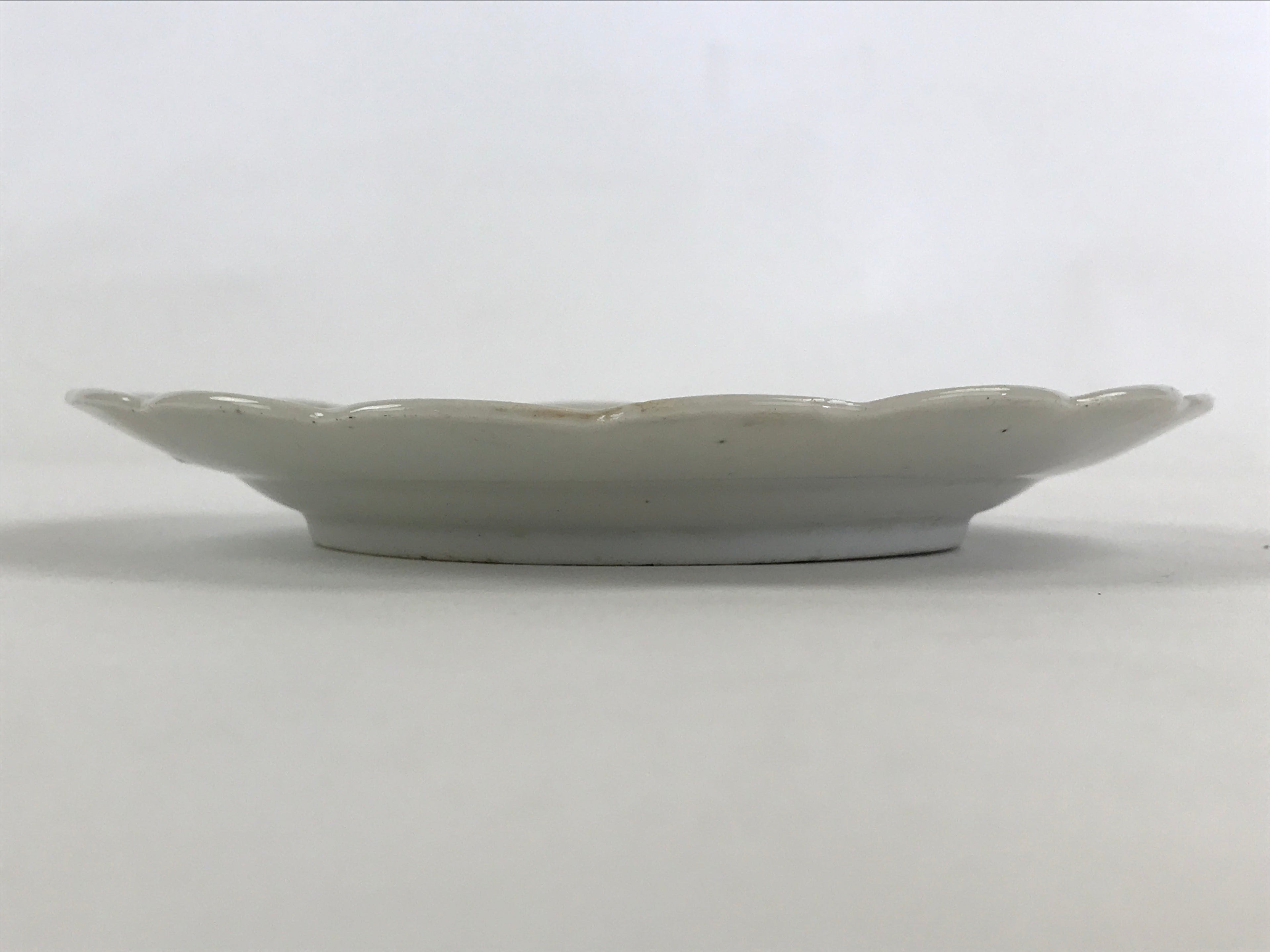 Antique Japanese Porcelain Plate White Floral Butterfly Kozara Yakimono PY469
