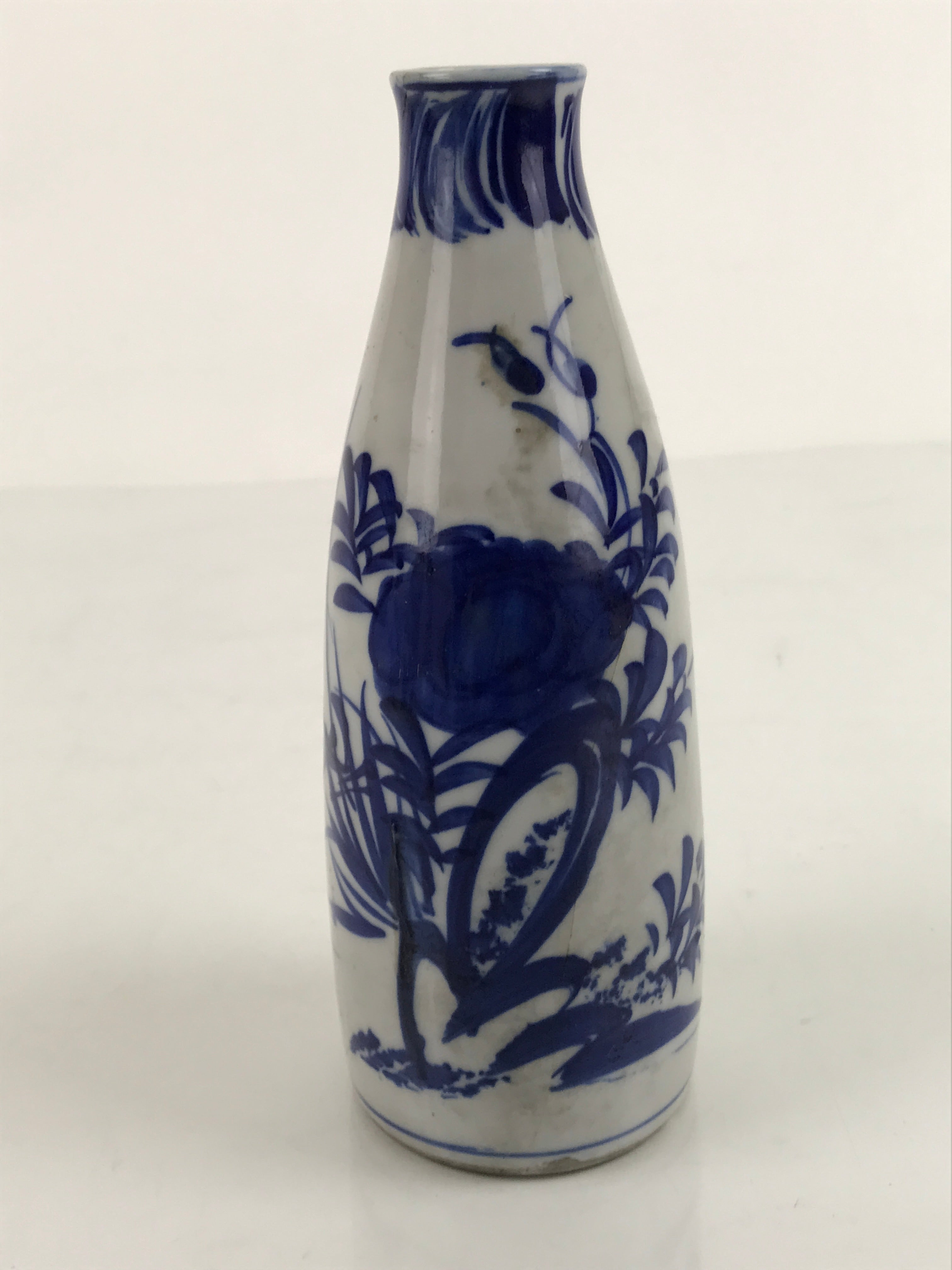 Antique Japanese Porcelain Sake Bottle Tokkuri Imari Blue Sometsuke Peony TS680