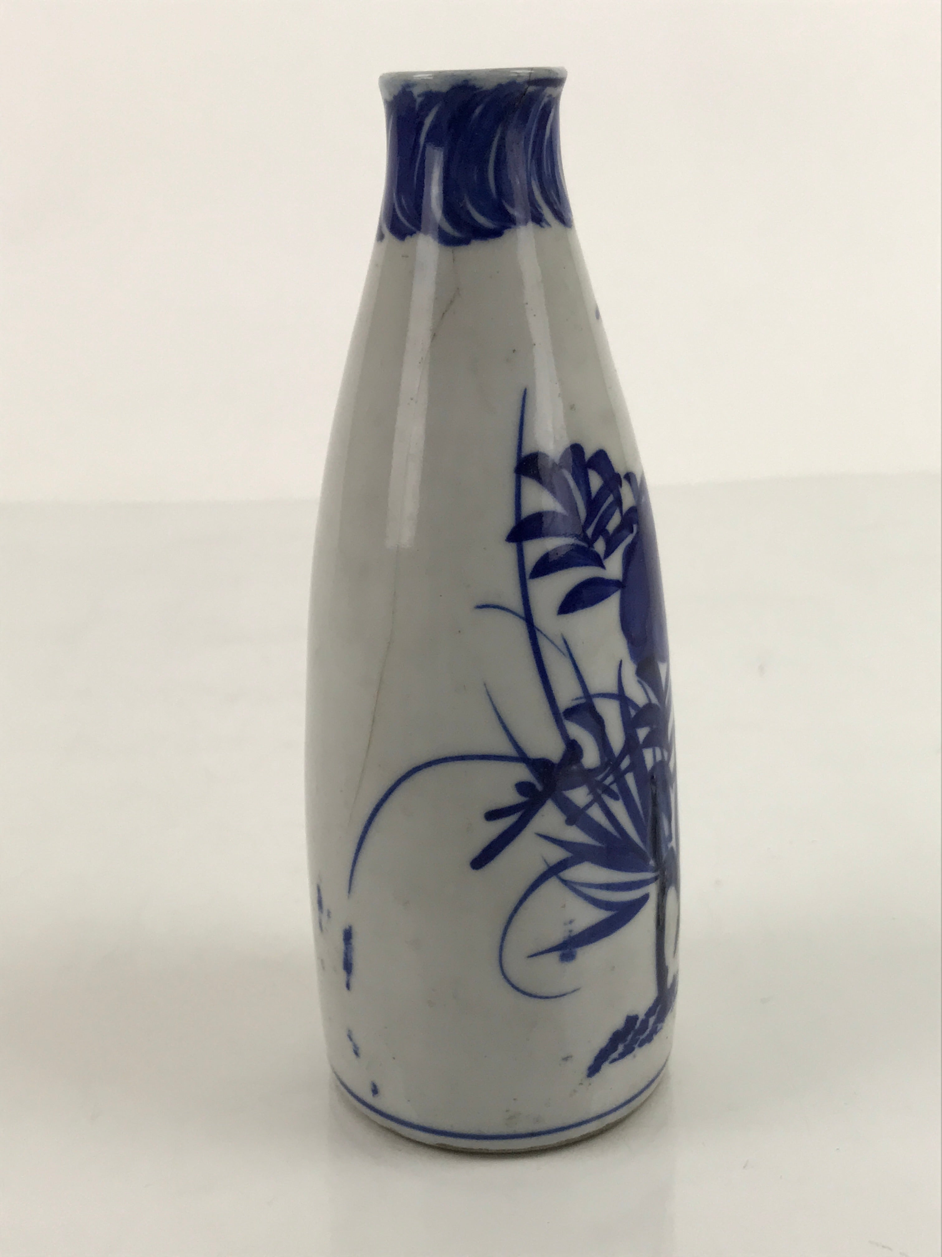 Antique Japanese Porcelain Sake Bottle Tokkuri Imari Blue Sometsuke Peony TS680