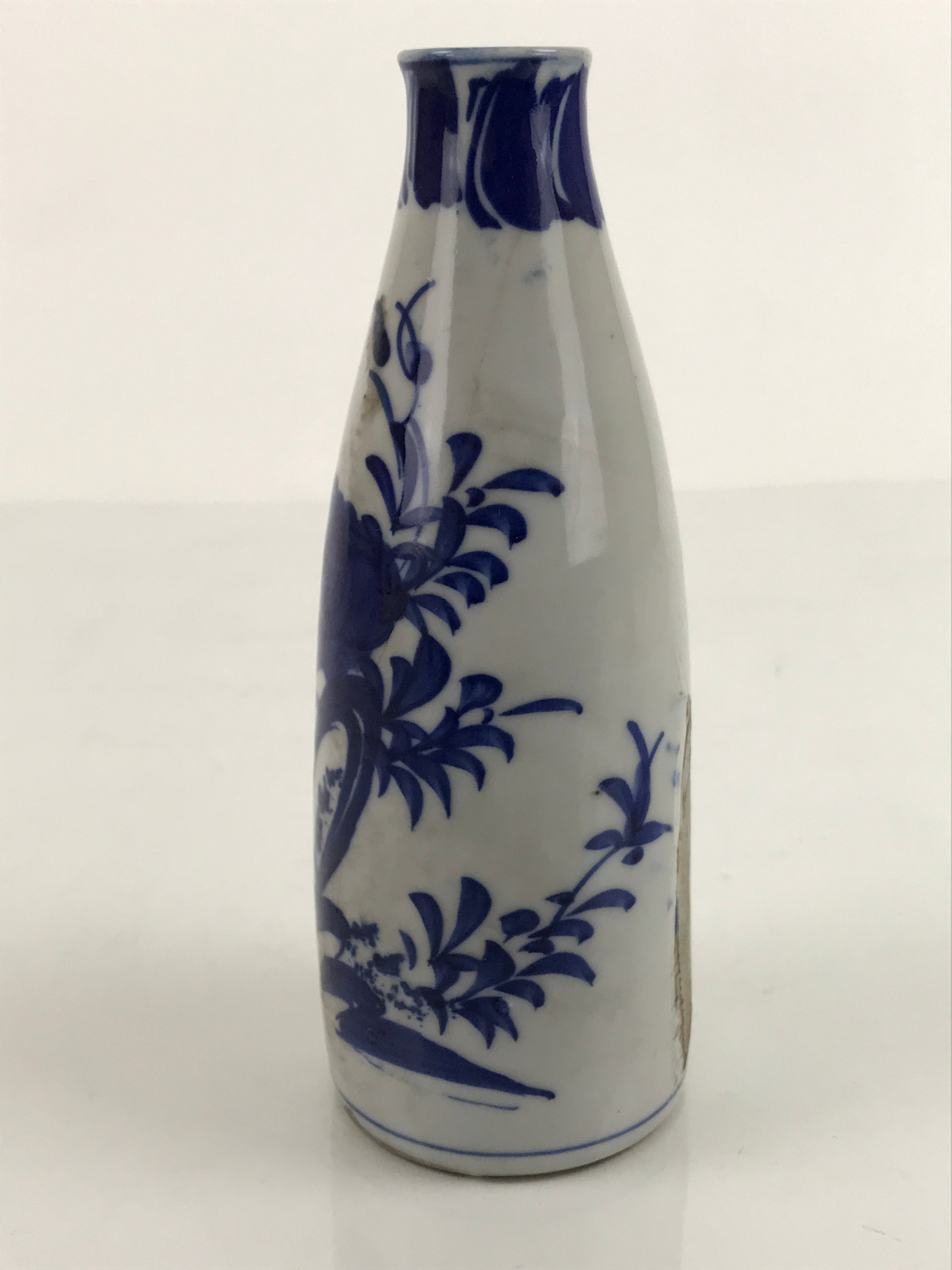 Antique Japanese Porcelain Sake Bottle Tokkuri Imari Blue Sometsuke Peony TS680