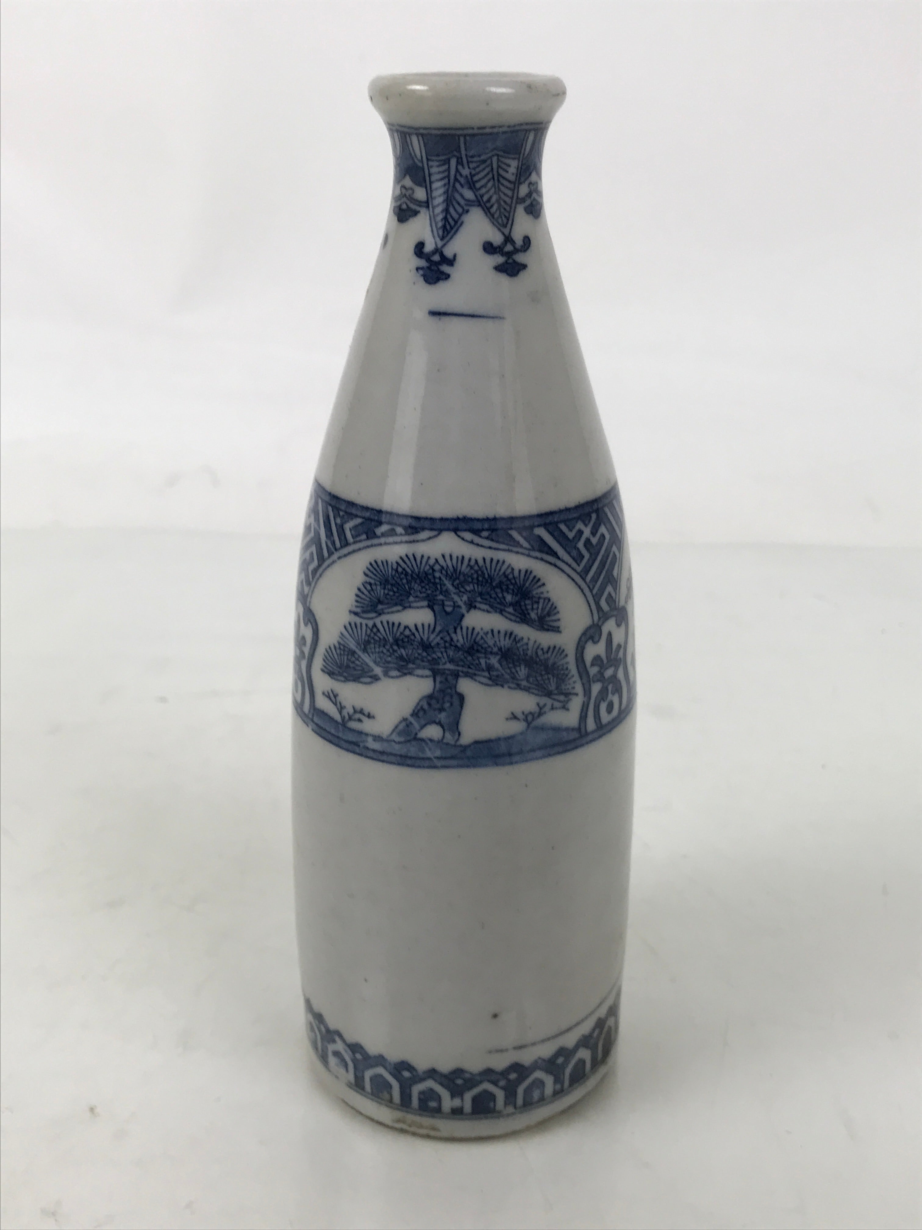 Antique Japanese Porcelain Sake Bottle Tokkuri White Blue Shochikubai Pine TS818