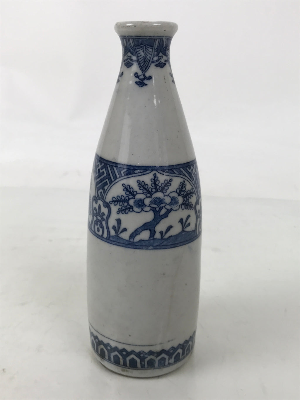 Antique Japanese Porcelain Sake Bottle Tokkuri White Blue Shochikubai Pine TS818