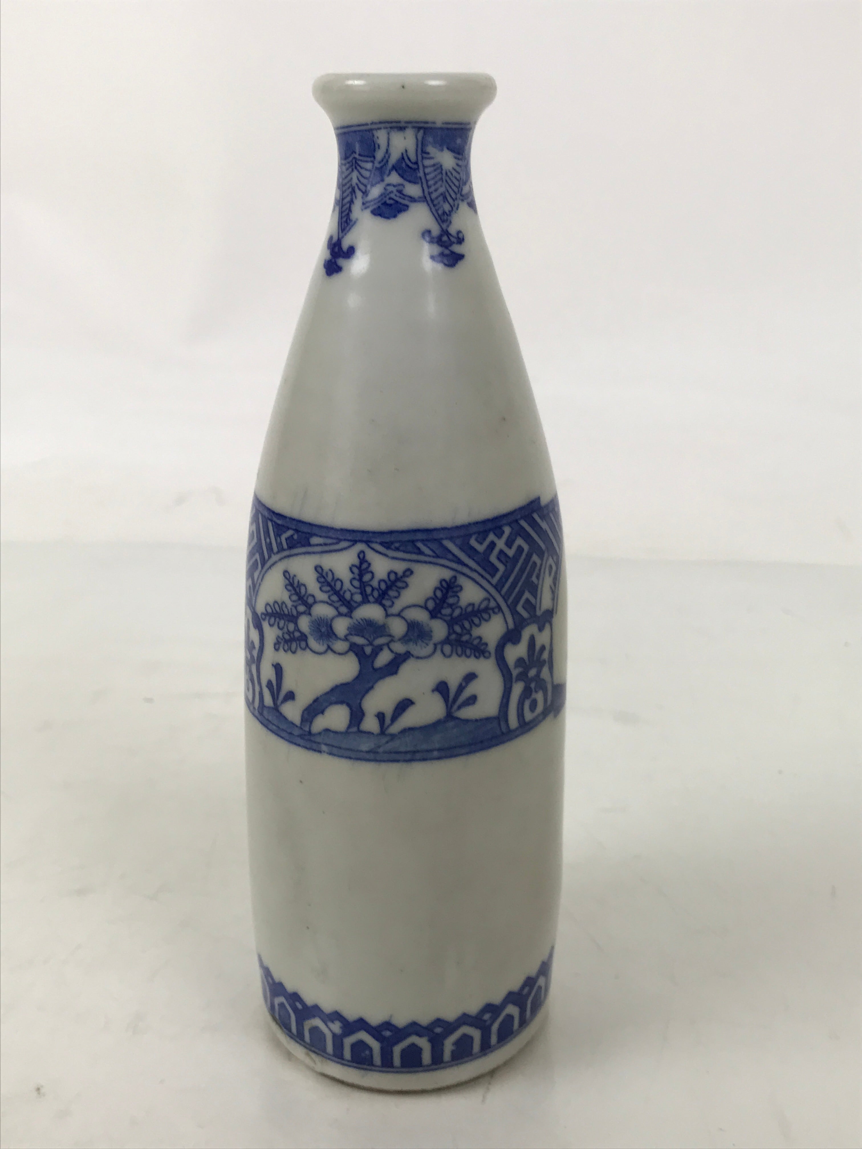 Antique Japanese Porcelain Sake Bottle Tokkuri White Blue Shochikubai Pine TS819
