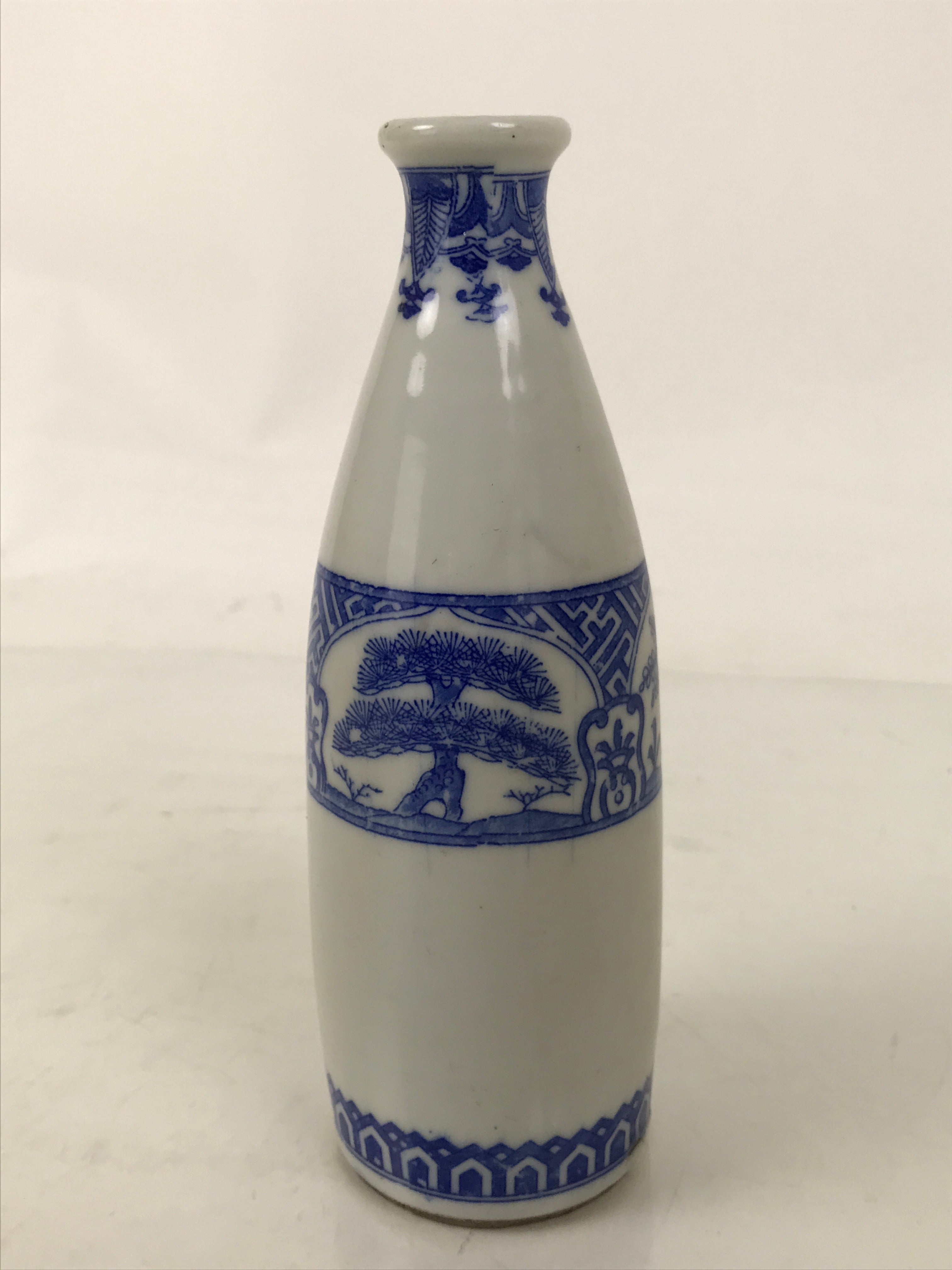 Antique Japanese Porcelain Sake Bottle Tokkuri White Blue Shochikubai Pine TS819