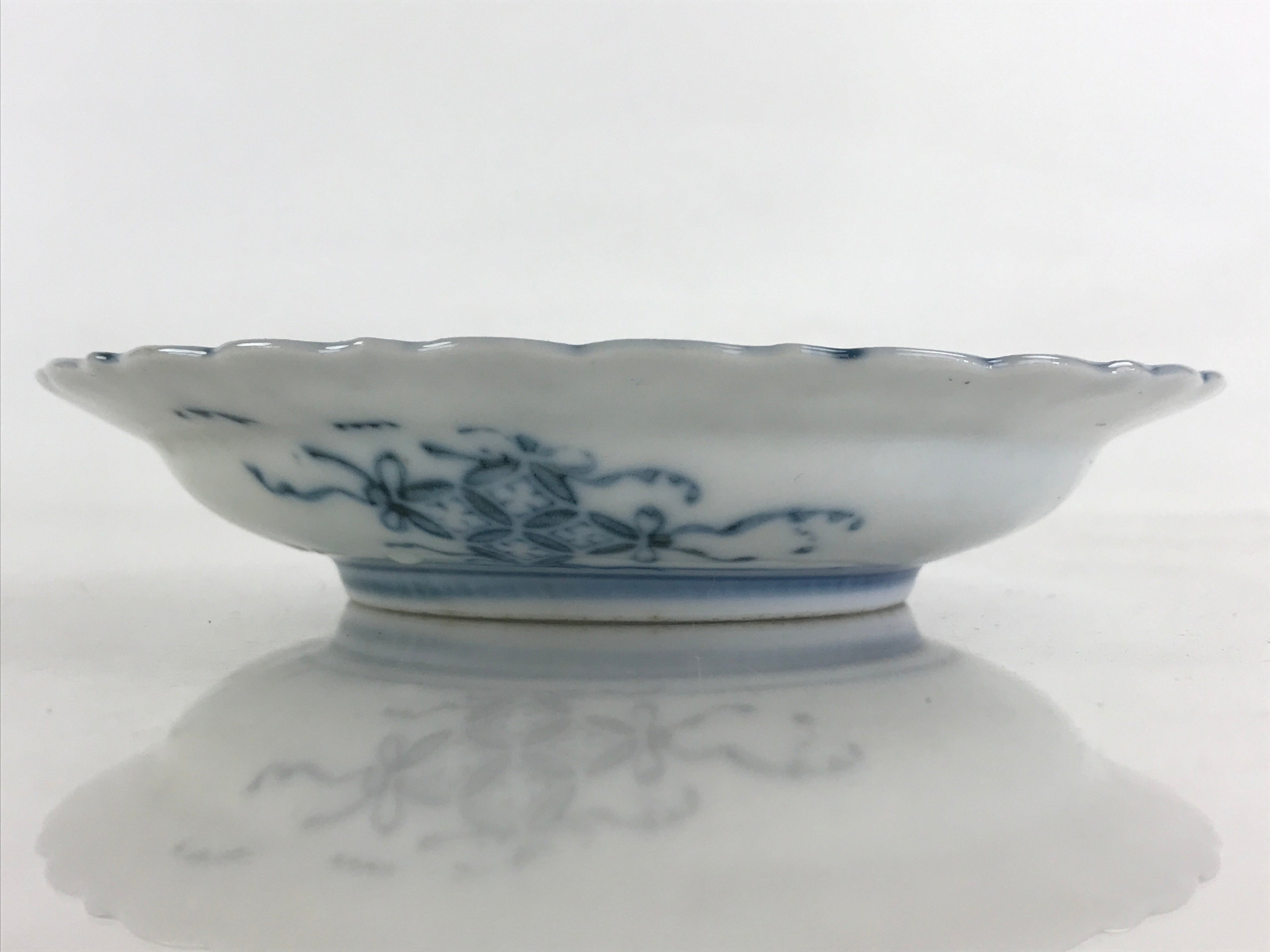 Antique Japanese Porcelain Side Plate Blue Sometsuke Mountain Road Kozara PY316