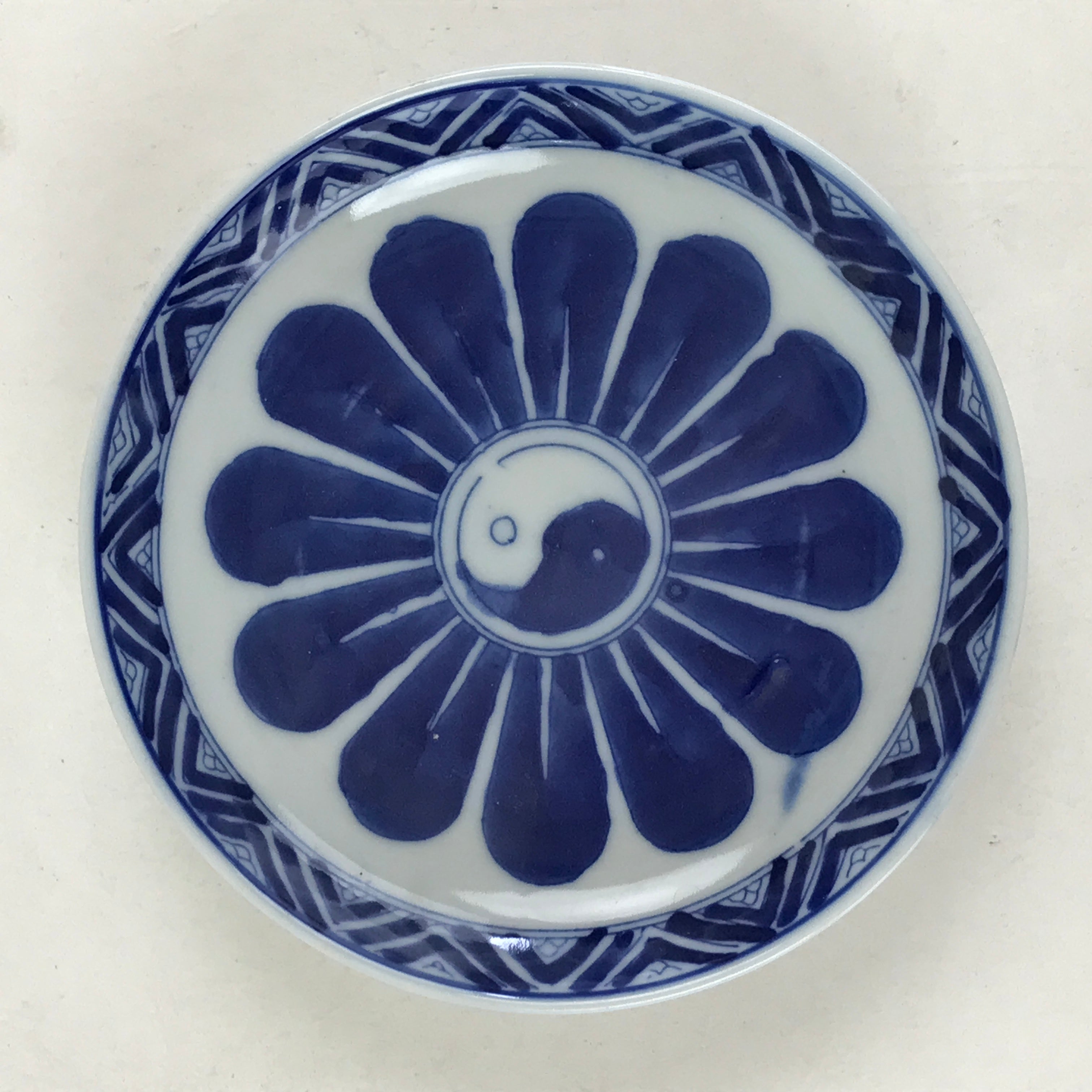 Antique Japanese Porcelain Small Bowl Plate Blue Sometsuke Flower Kozara PY297