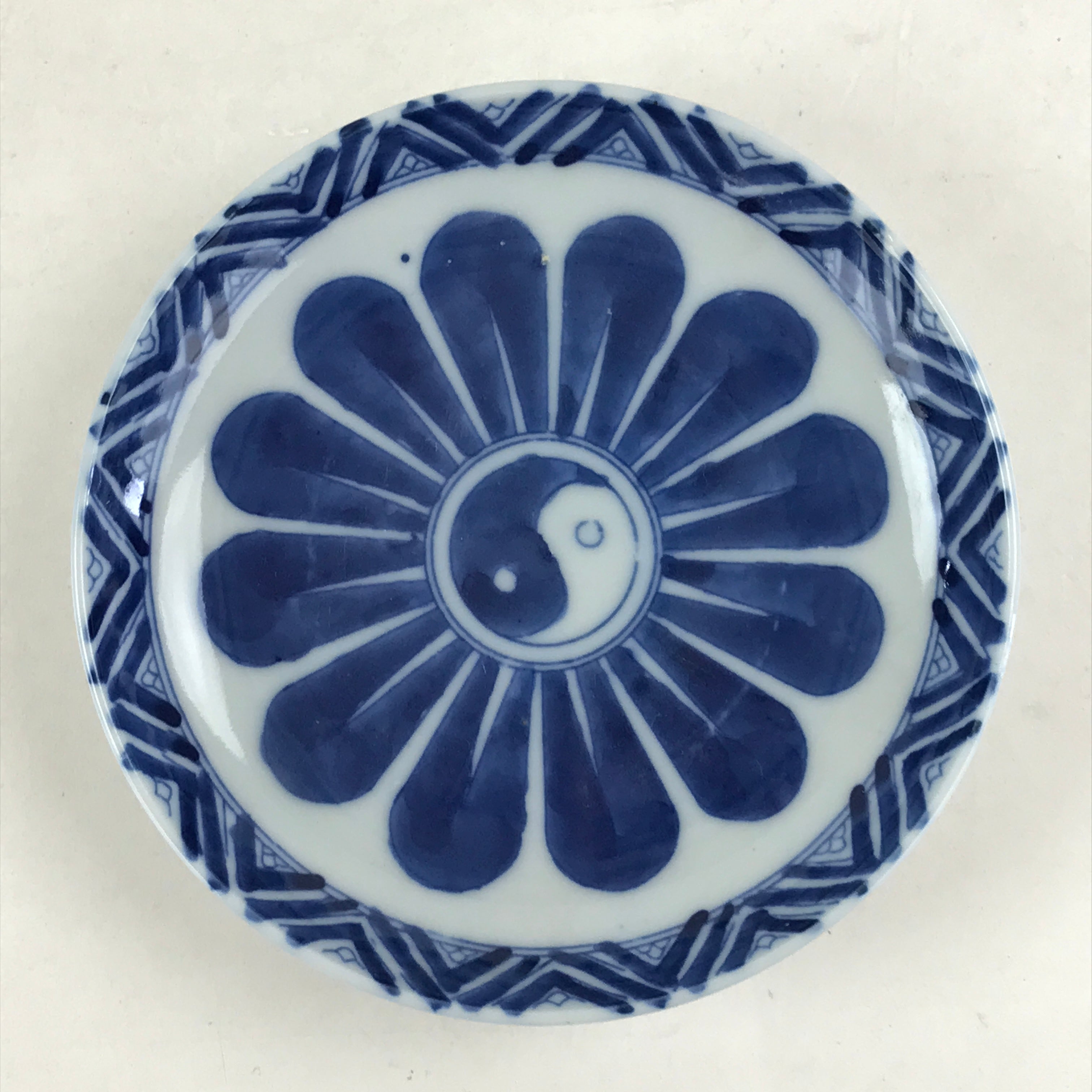 Antique Japanese Porcelain Small Bowl Plate Blue Sometsuke Flower Kozara PY298