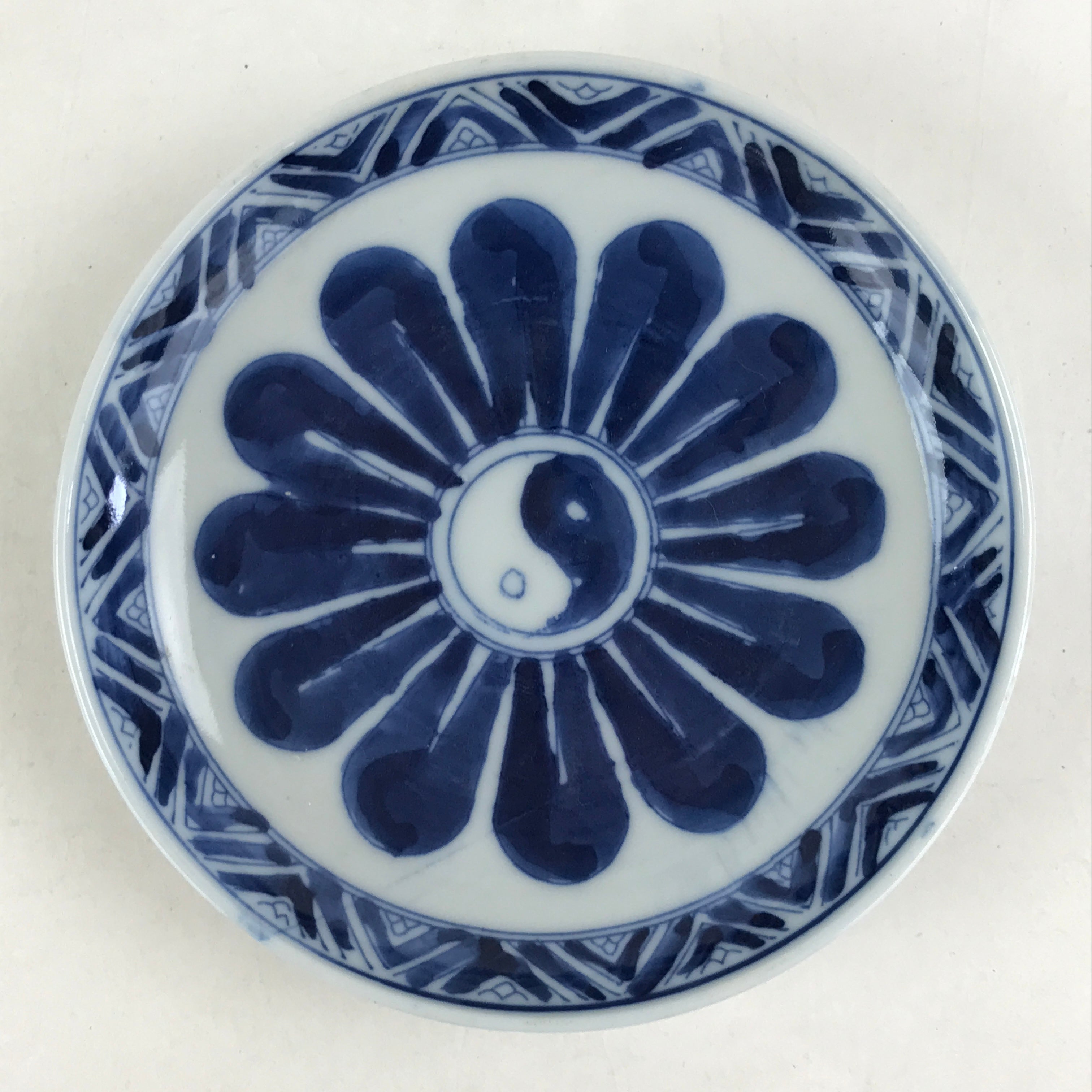 Antique Japanese Porcelain Small Bowl Plate Blue Sometsuke Flower Kozara PY301