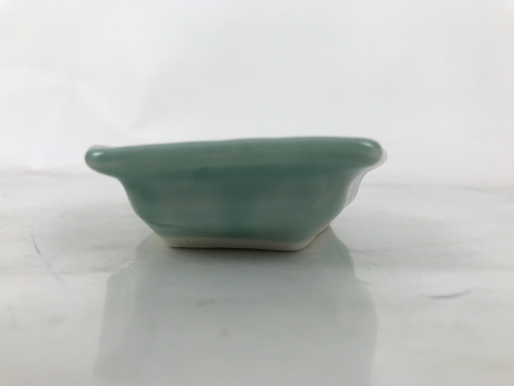 Antique Japanese Porcelain Small Plate Kozara Hexagon Celadon Sayagata Y315
