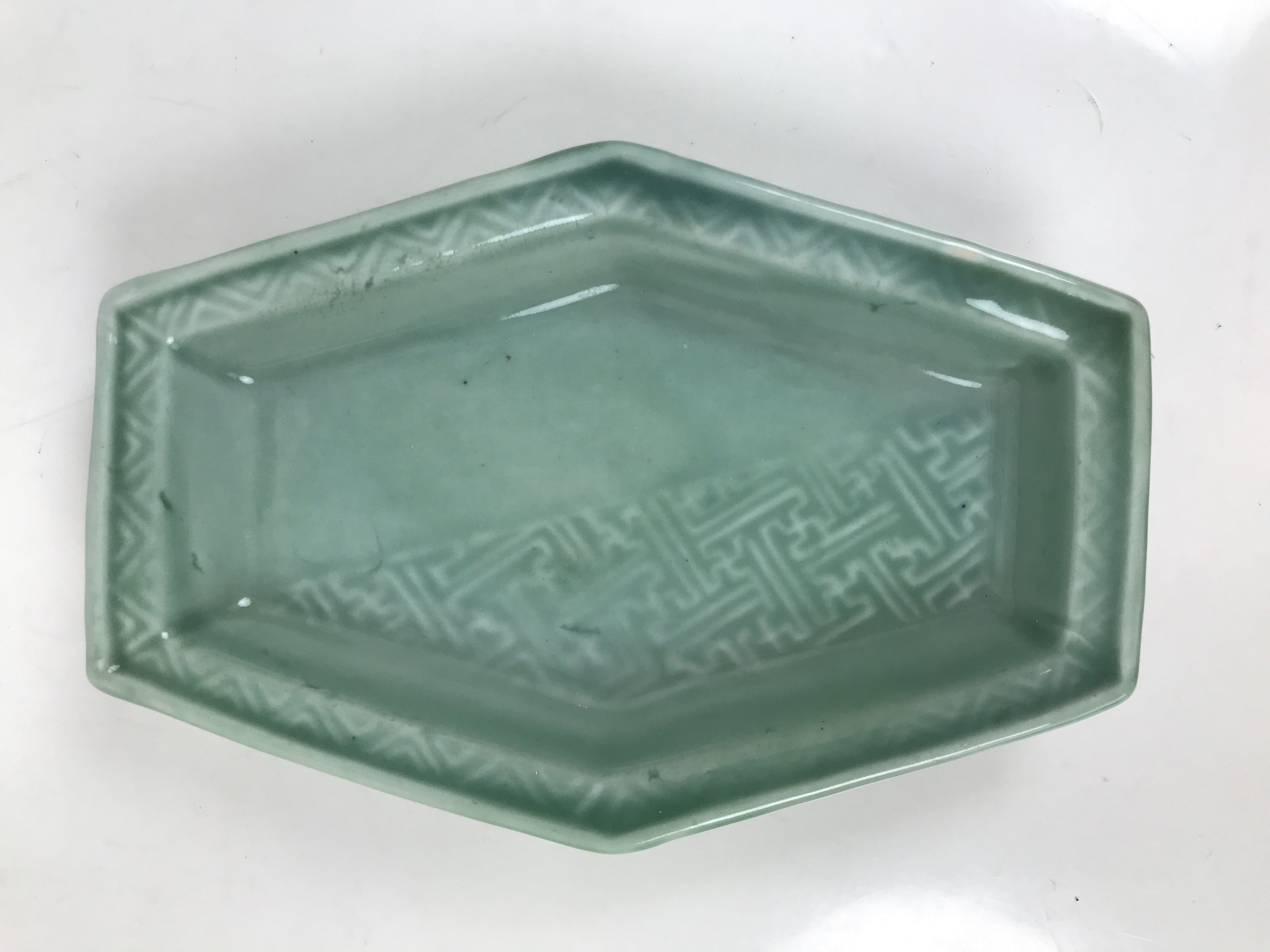 Antique Japanese Porcelain Small Plate Kozara Hexagon Celadon Sayagata Y317