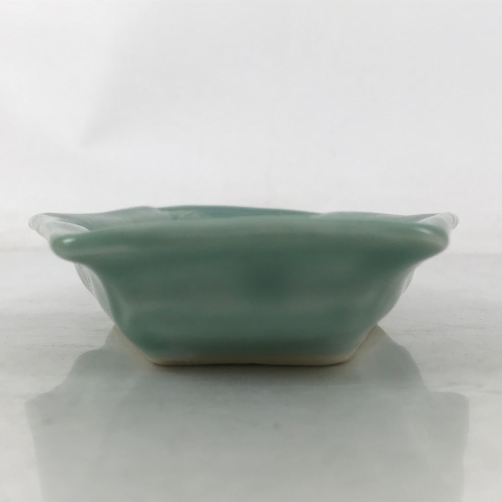 Antique Japanese Porcelain Small Plate Kozara Hexagon Celadon Sayagata Y324