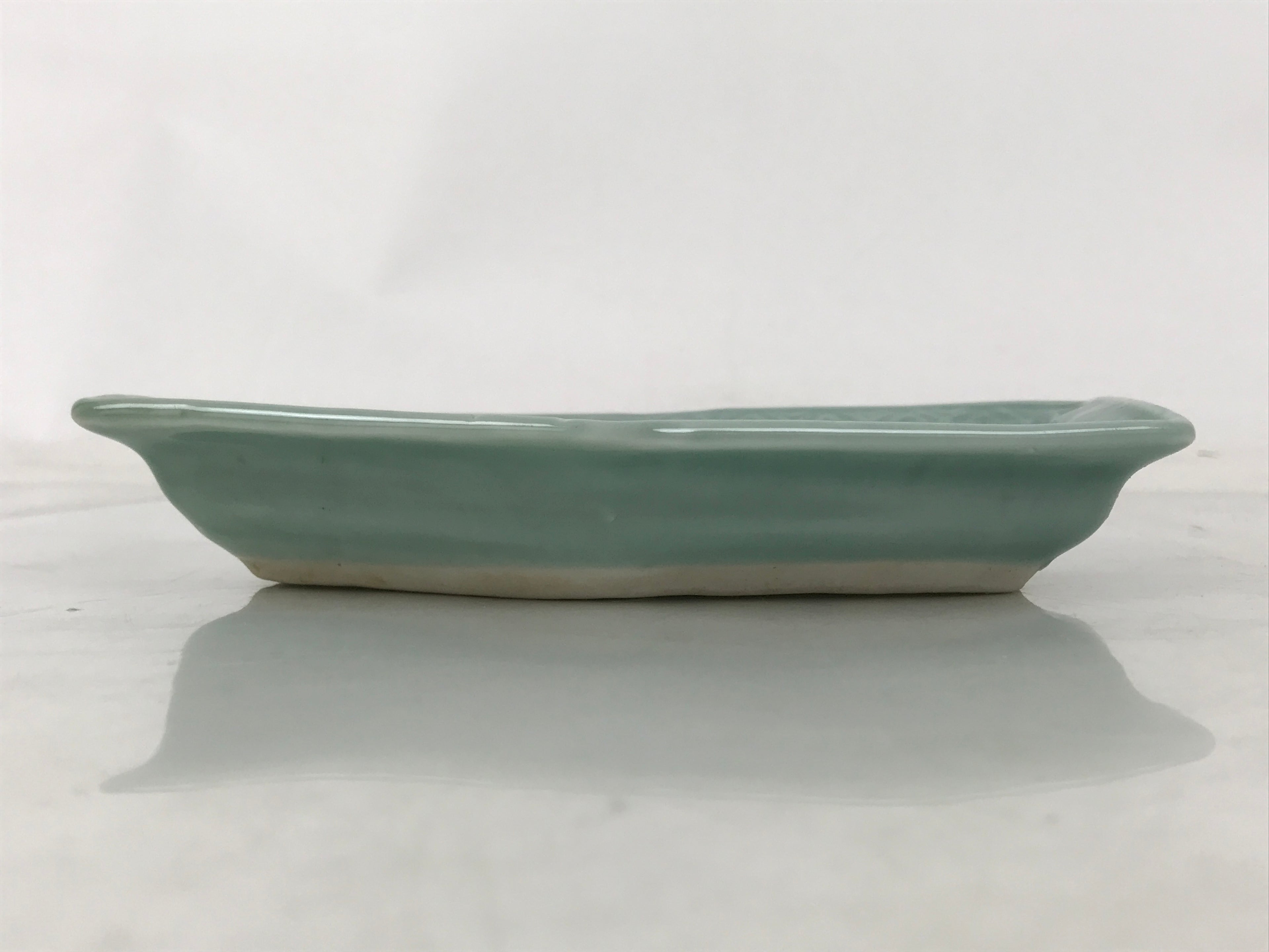 Antique Japanese Porcelain Small Plate Kozara Hexagon Celadon Sayagata Y325