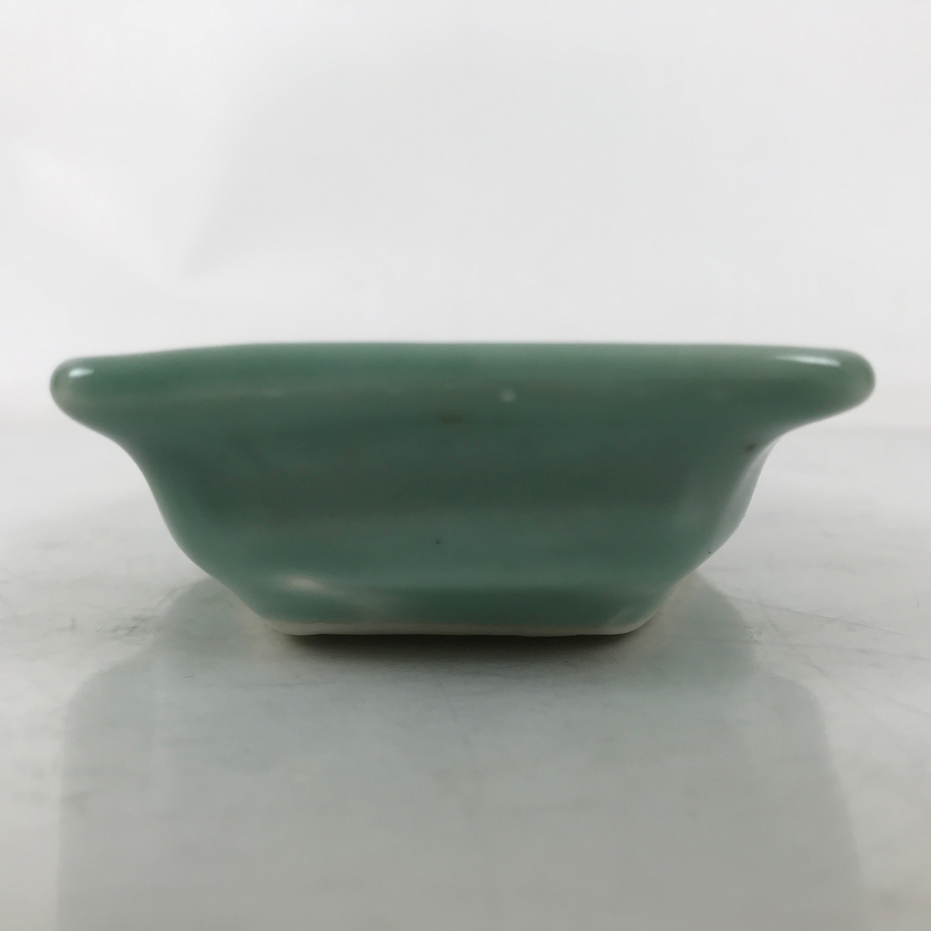 Antique Japanese Porcelain Small Plate Kozara Hexagon Celadon Sayagata Y328