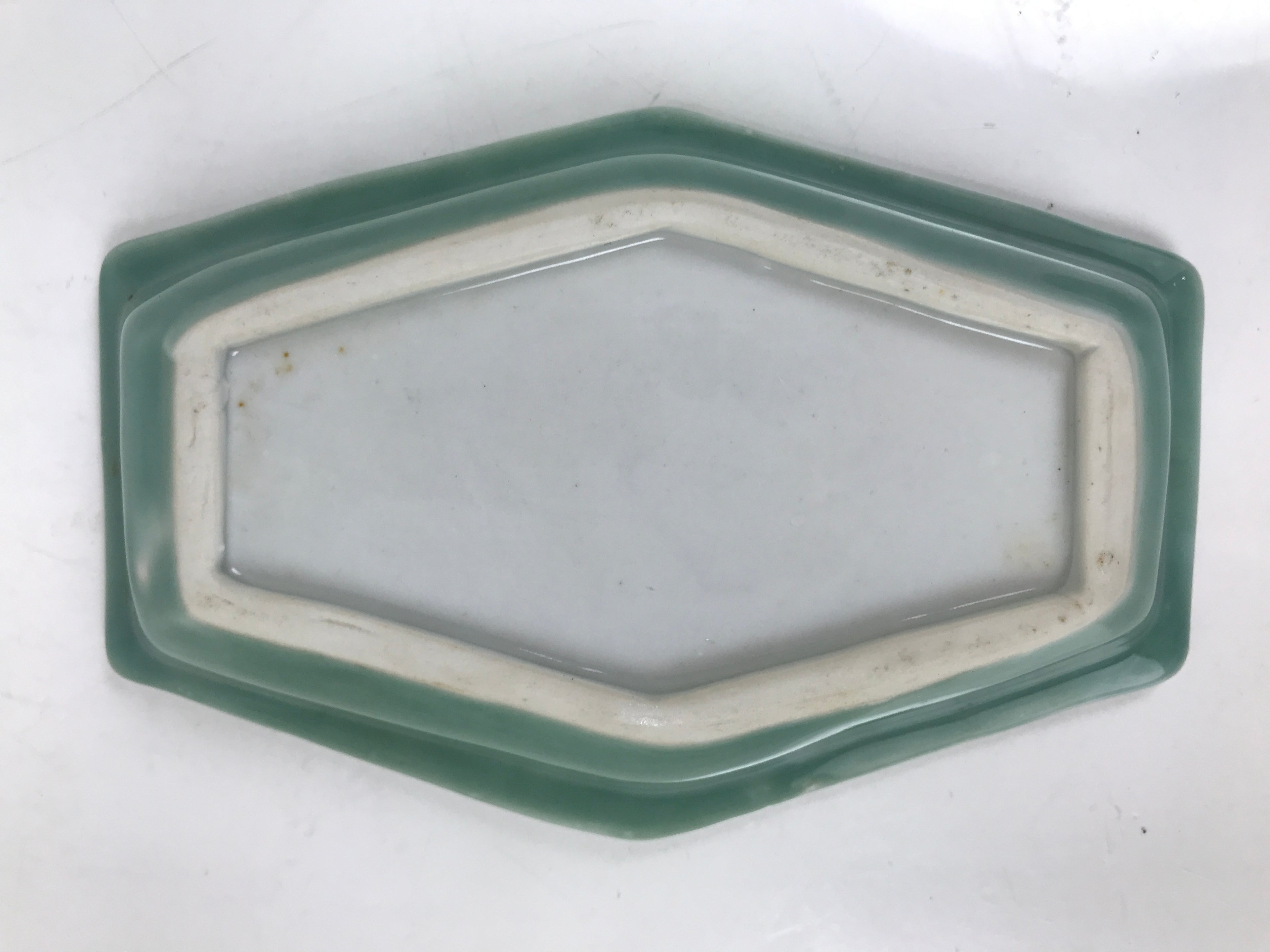 Antique Japanese Porcelain Small Plate Kozara Hexagon Celadon Sayagata Y328