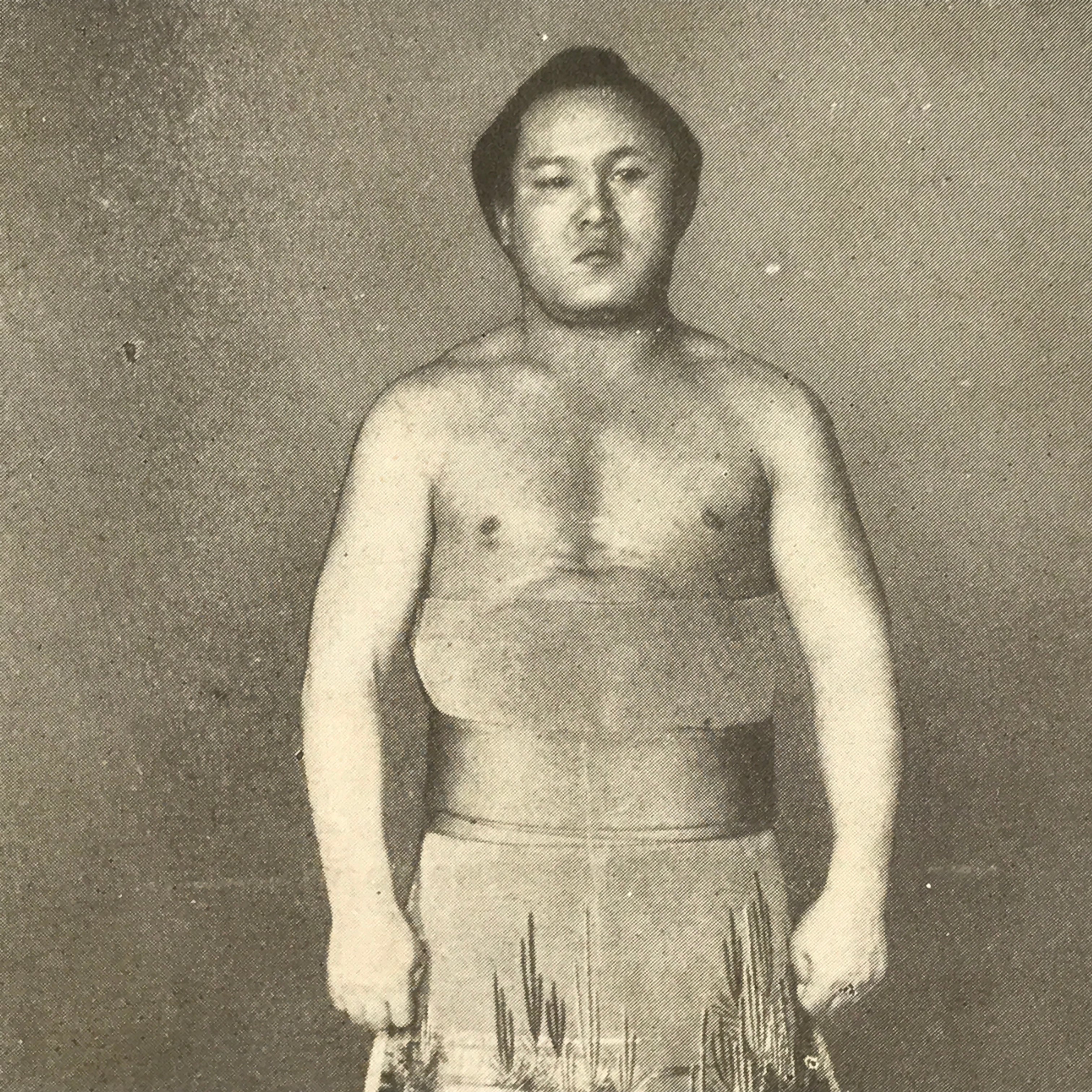 Antique Japanese Postcard Sumo Wrestler Wakabayama Atsumi Black White PC111