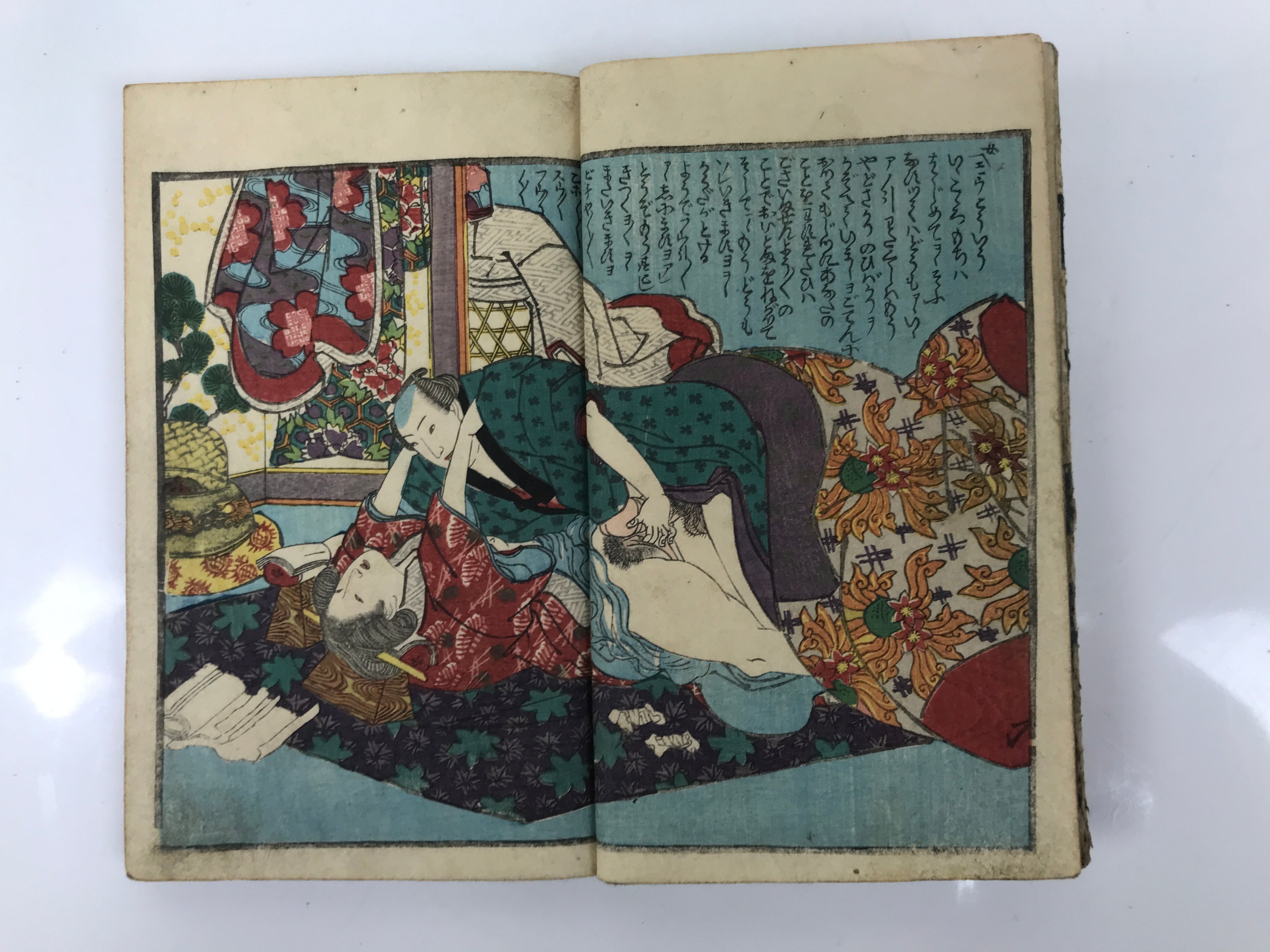Antique Japanese Shunga Ukiyoe Erotic Art Book Woodblock Print Kimono Edo FL398