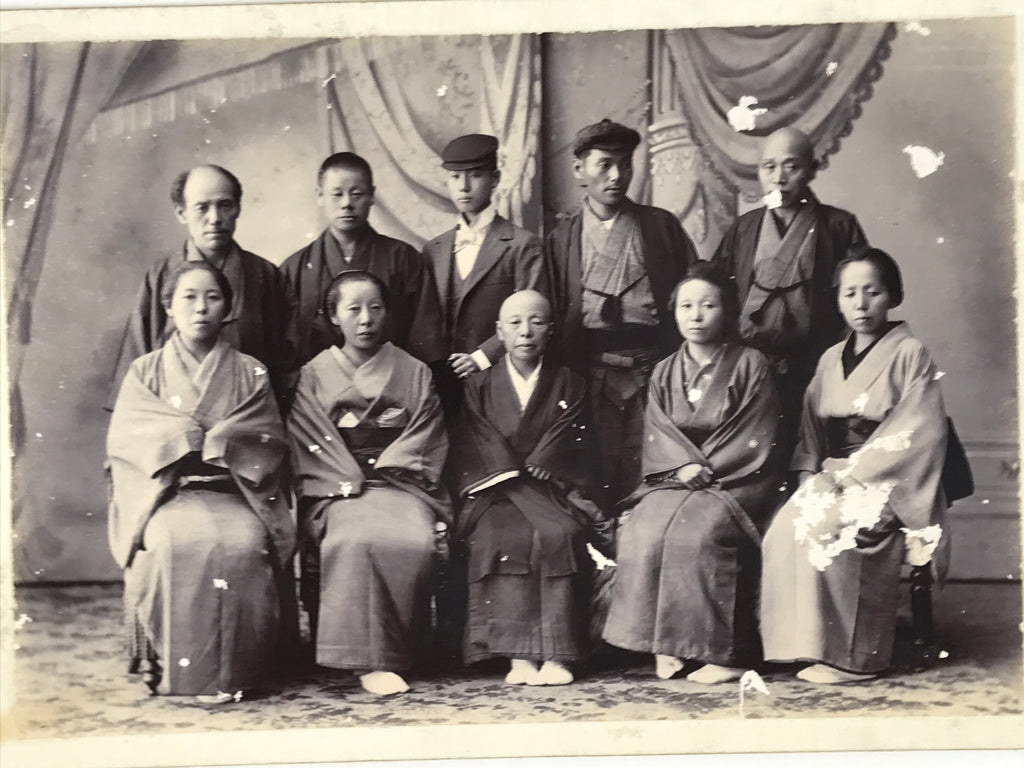 Antique Japanese Taisho Family Group Photograph Portrait Kimono Black White PH37