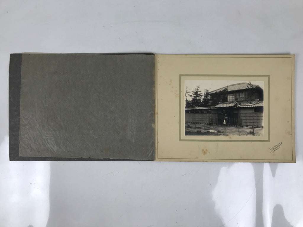 Antique Japanese Taisho Young Family Photograph Kimono House Black White PH17