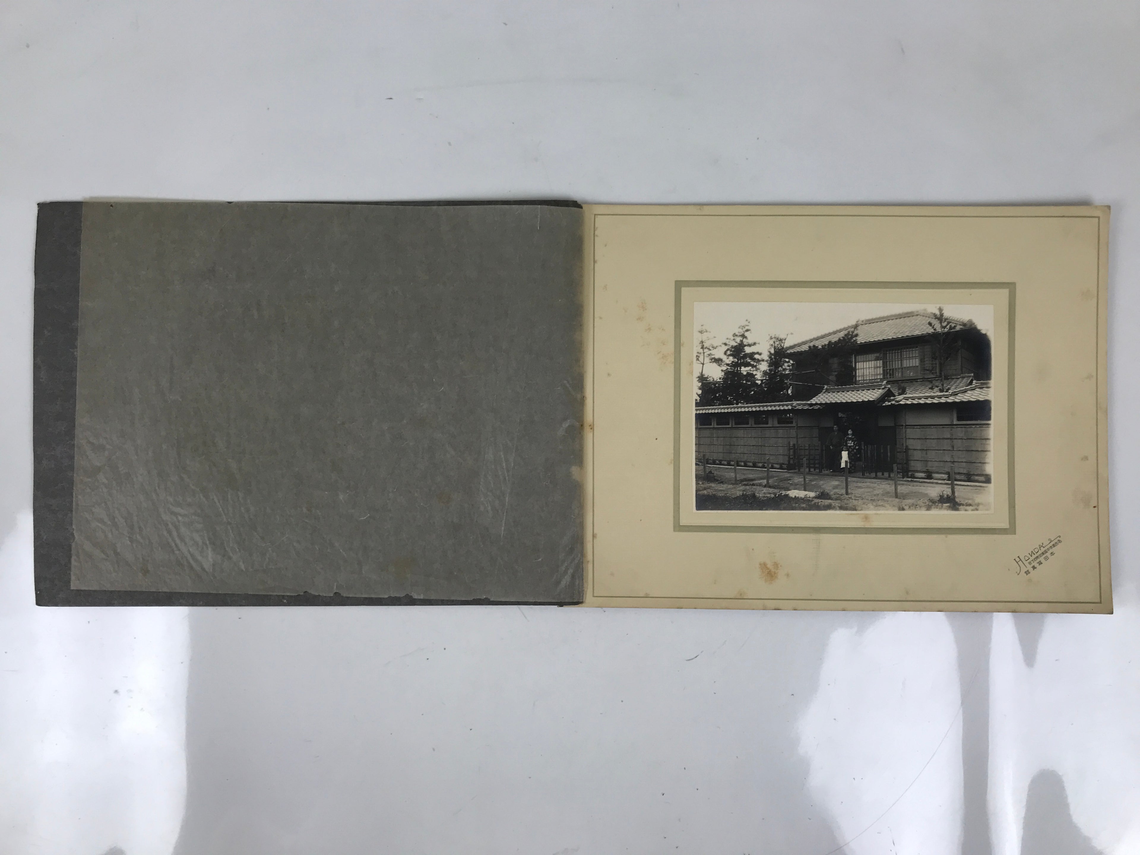 Antique Japanese Taisho Young Family Photograph Kimono House Black White PH17
