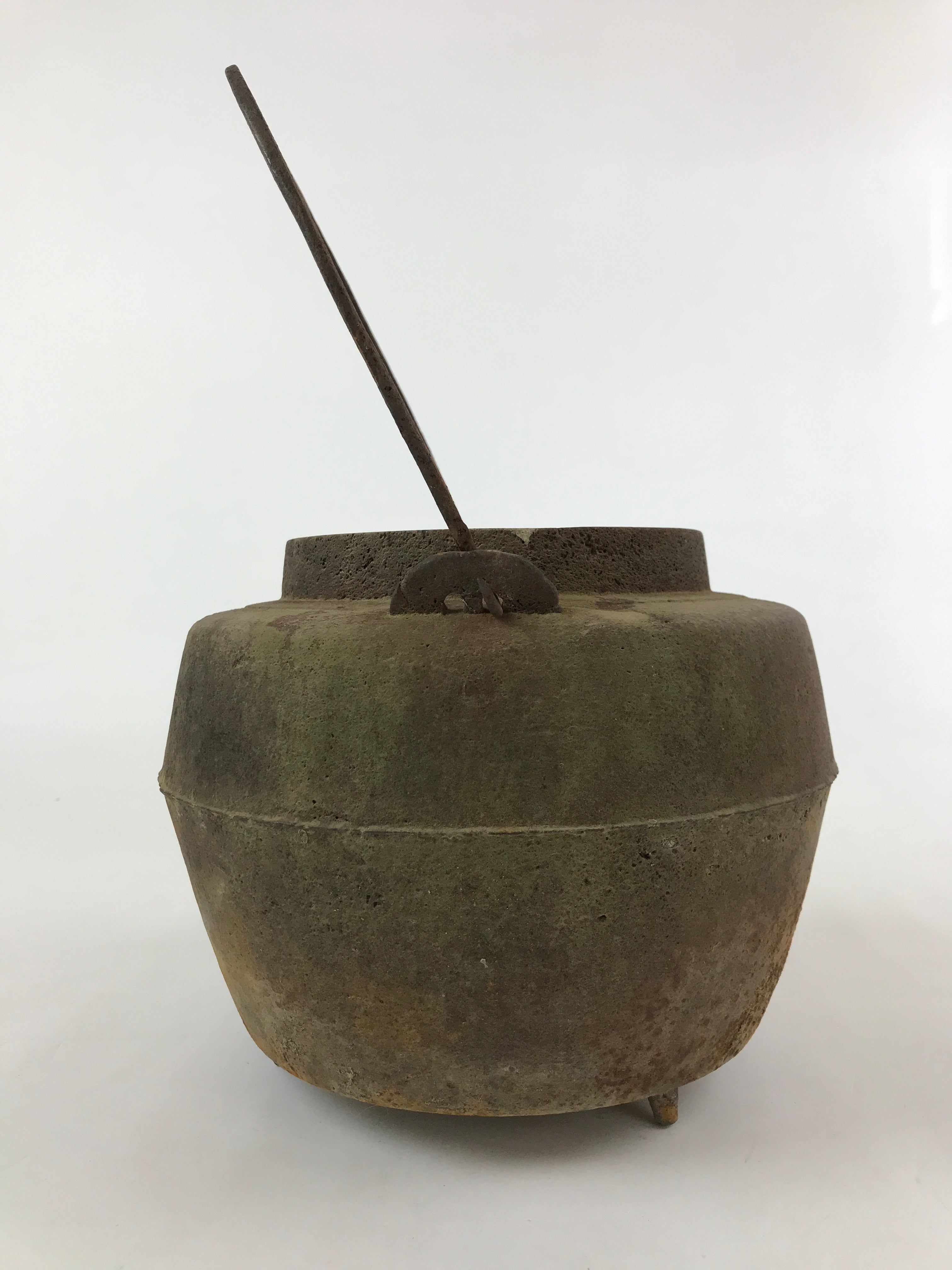 Antique Japanese Traditional Cast Iron Hanging Cook Pot Black Irori Hearth C26