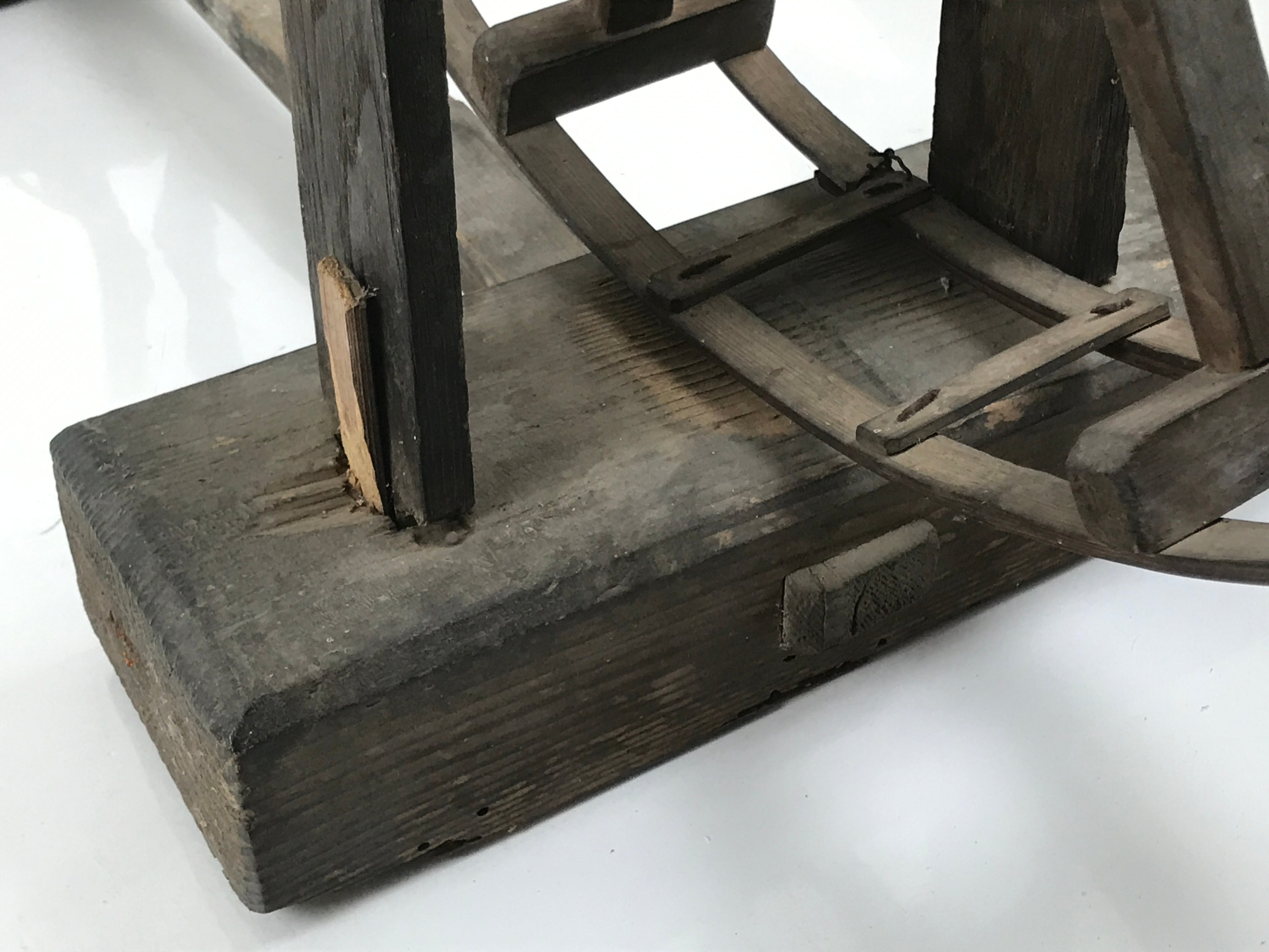 Antique Taisho Japanese Wooden Manual Spinning Wheel Itoguruma Silk Cotton JK861