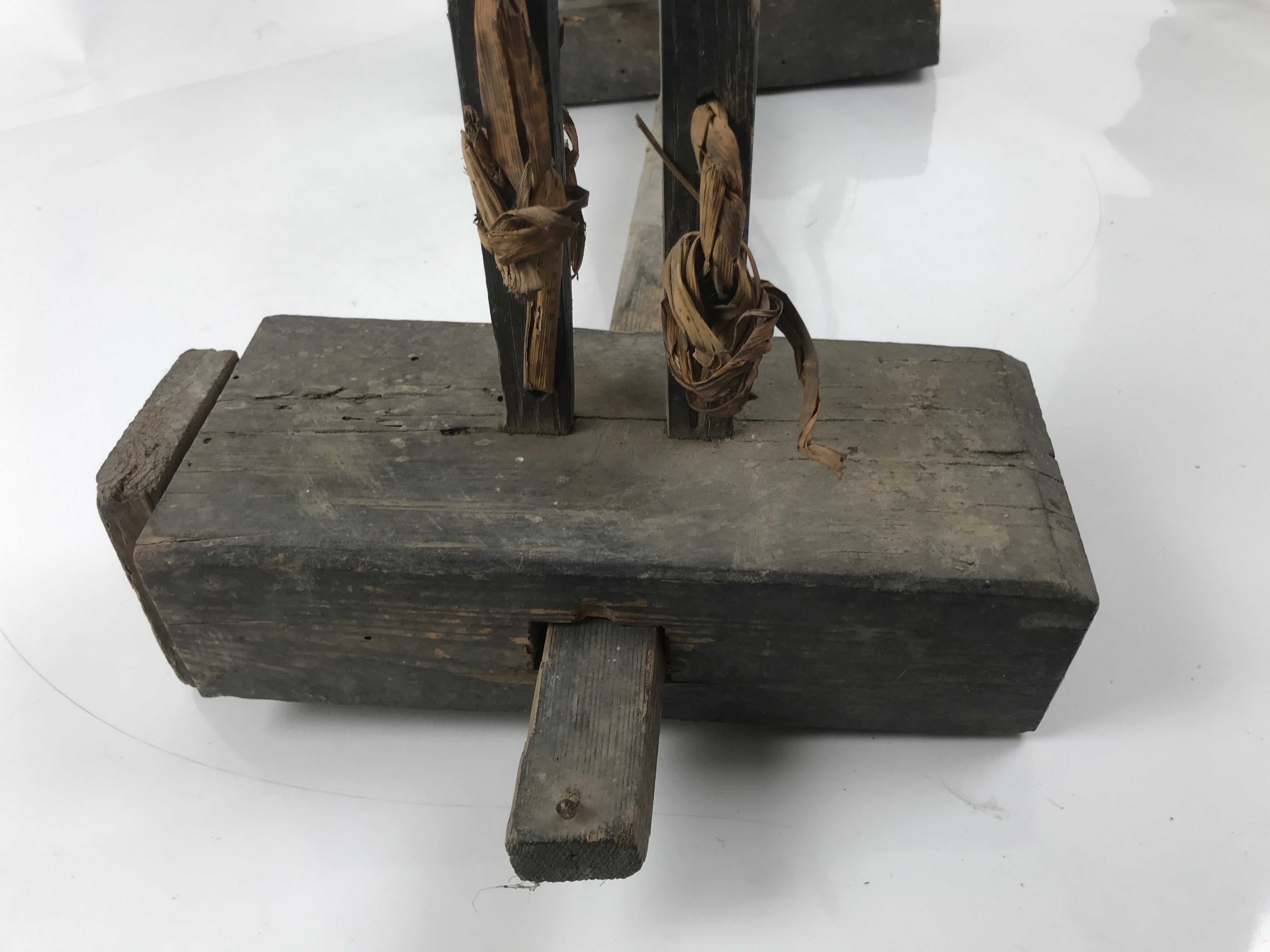 Antique Taisho Japanese Wooden Manual Spinning Wheel Itoguruma Silk Cotton JK861