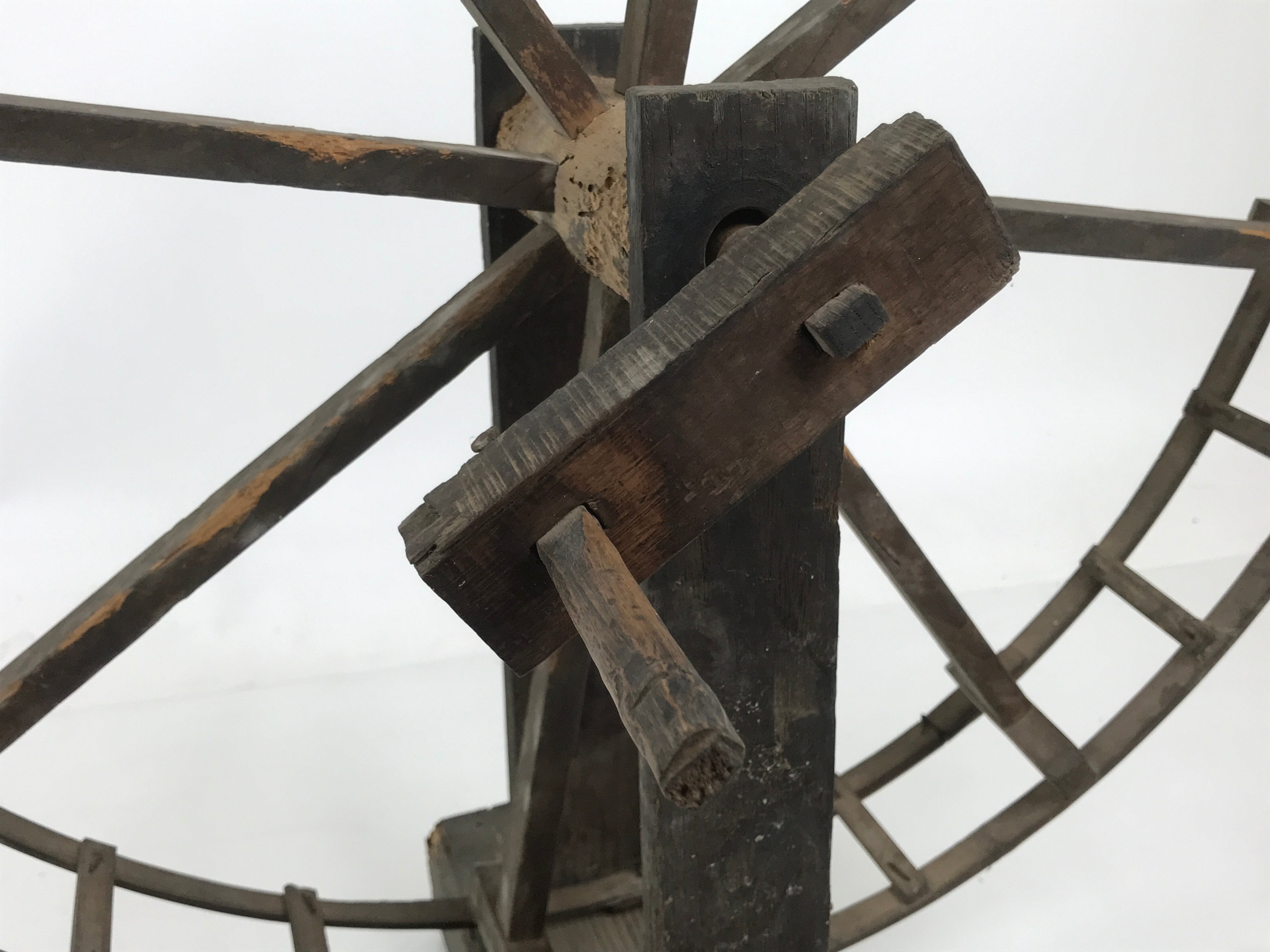 Antique Taisho Japanese Wooden Manual Spinning Wheel Itoguruma Silk Cotton JK861