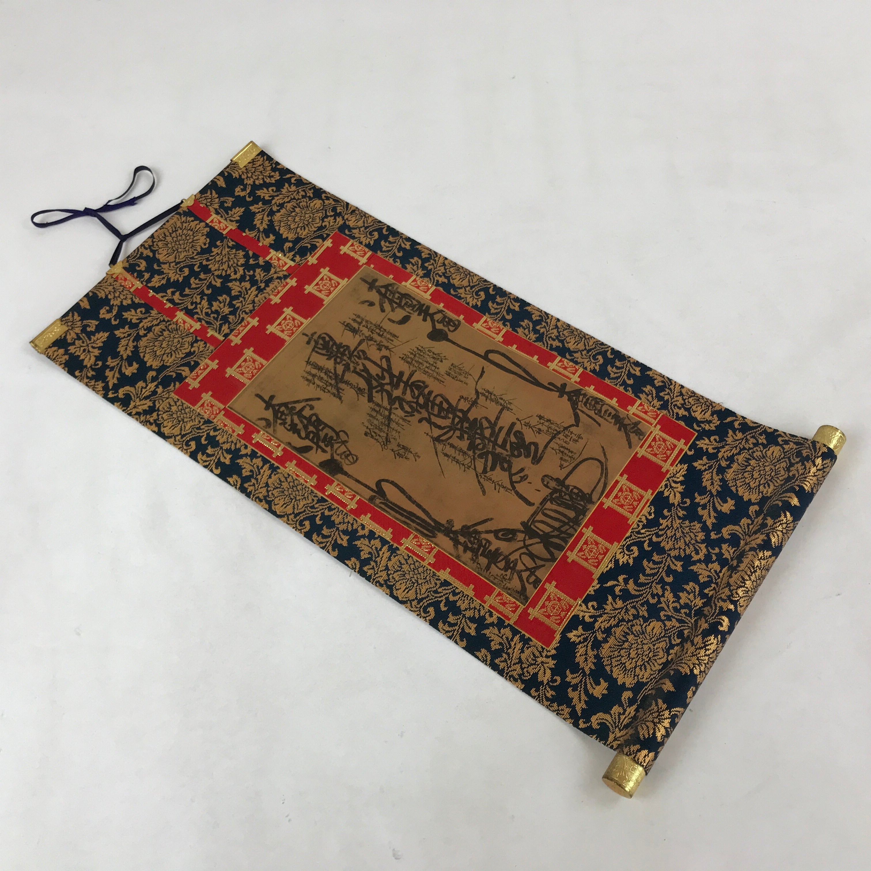 Buddhist Altar Fitting Scroll Mandala Nichiren Shu Gohonzon BA258