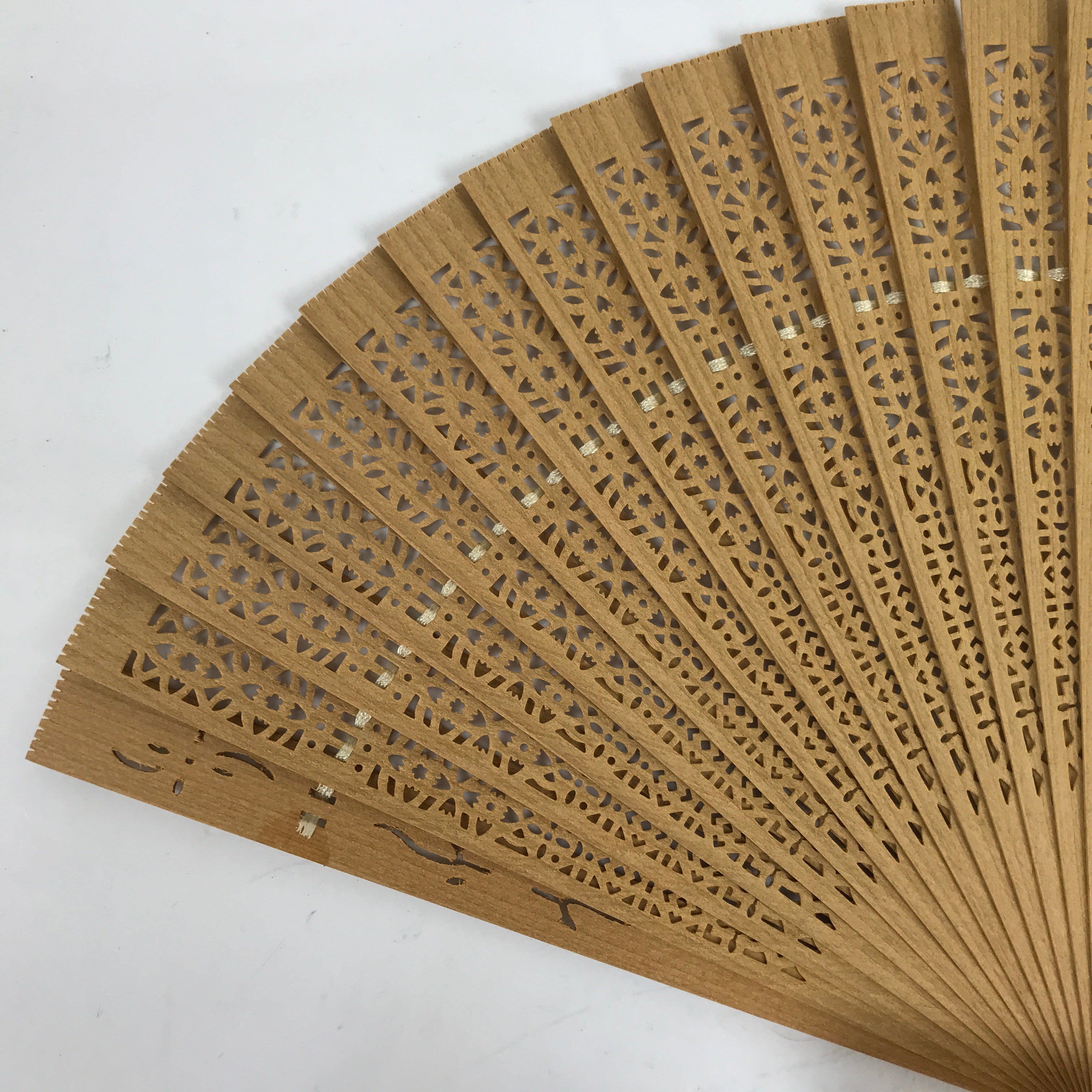 Chinese Carved Sandalwood Folding Fan Sensu Vtg Floral Cutout Beige Tassel 4D823