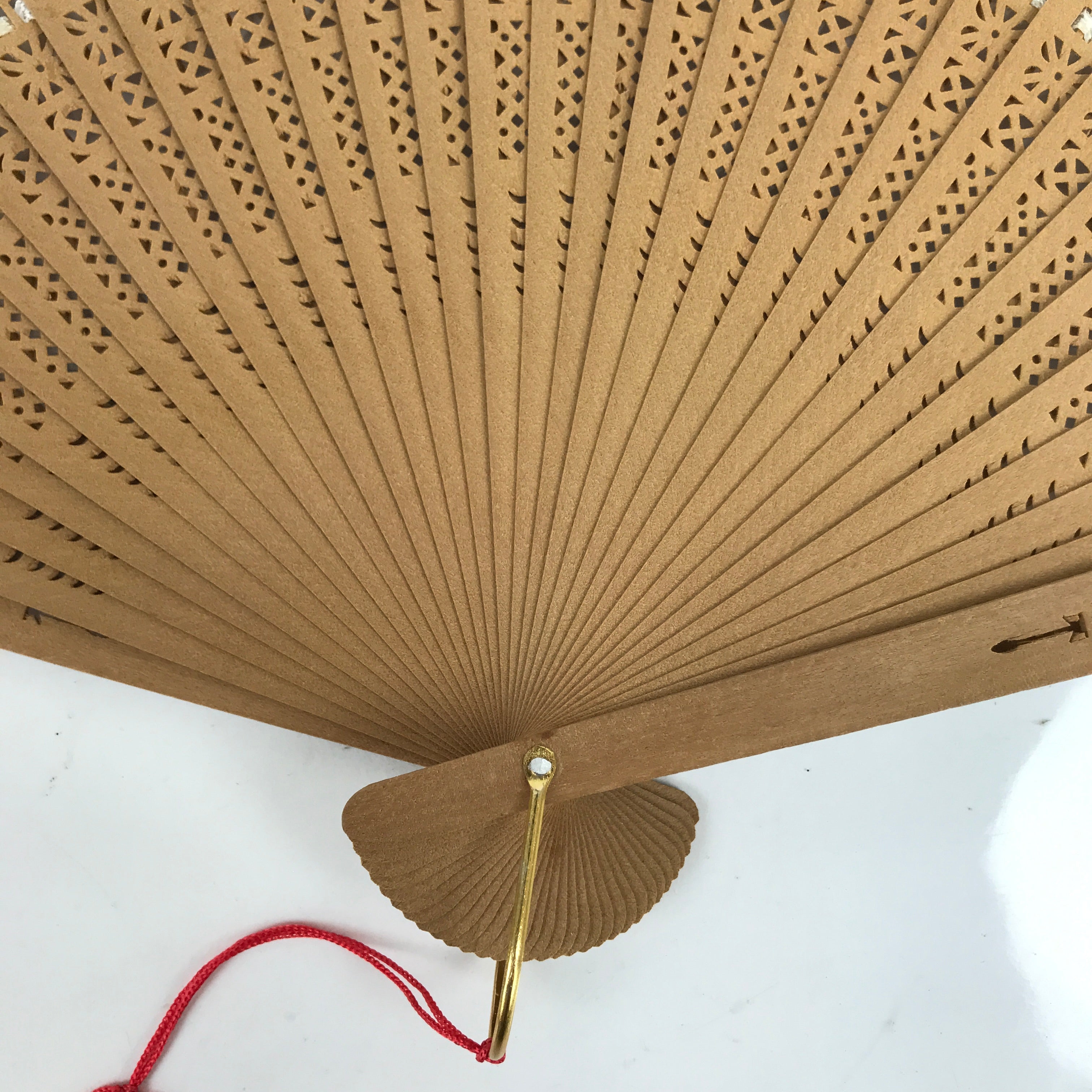 Chinese Carved Sandalwood Folding Fan Sensu Vtg Floral Cutout Red Tassel 4D819