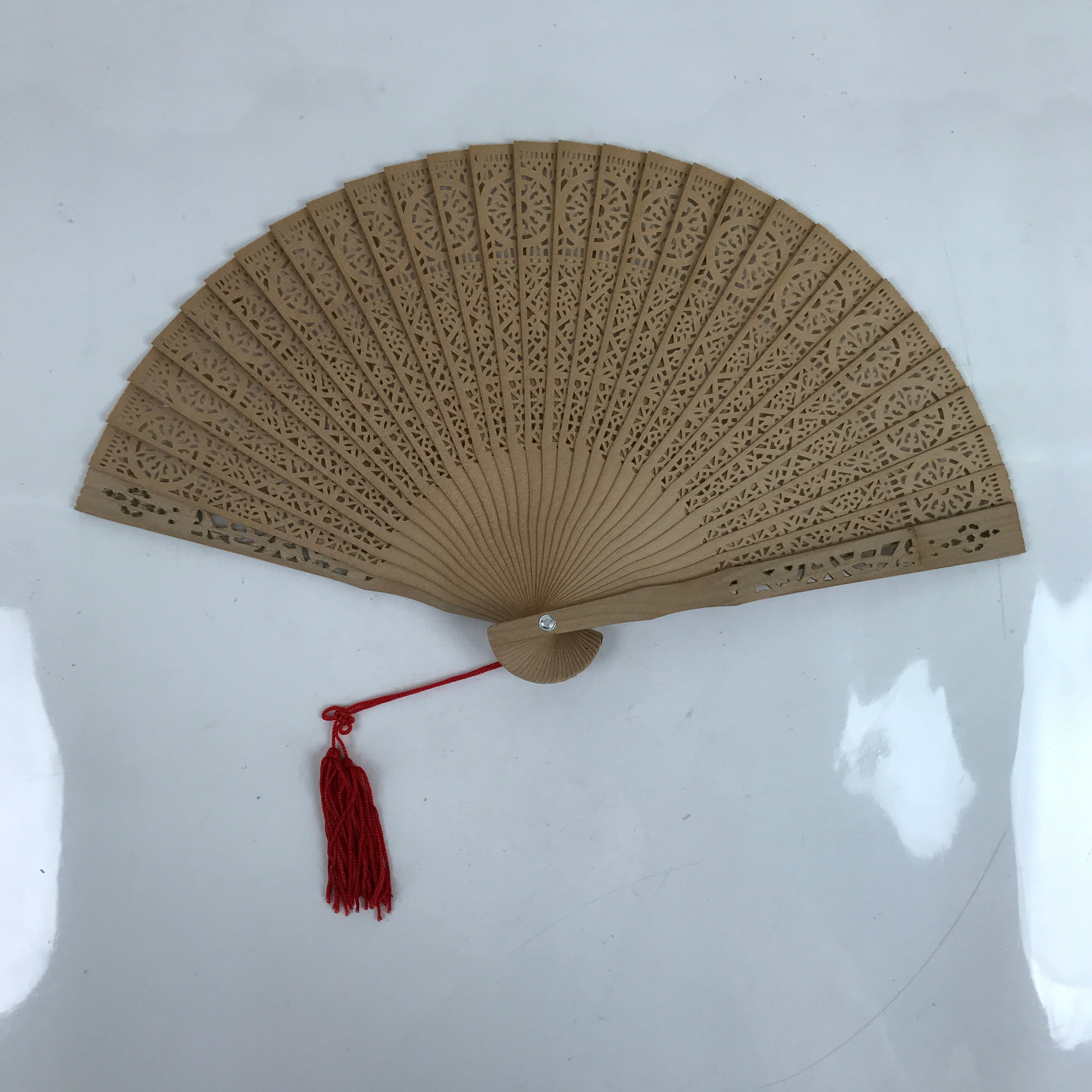 Chinese Carved Sandalwood Folding Fan Sensu Vtg Floral Cutout Red Tassel 4D821