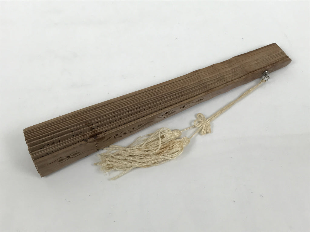 Chinese Carved Sandalwood Folding Fan Sensu Vtg Floral Pattern White Tassel 5D22