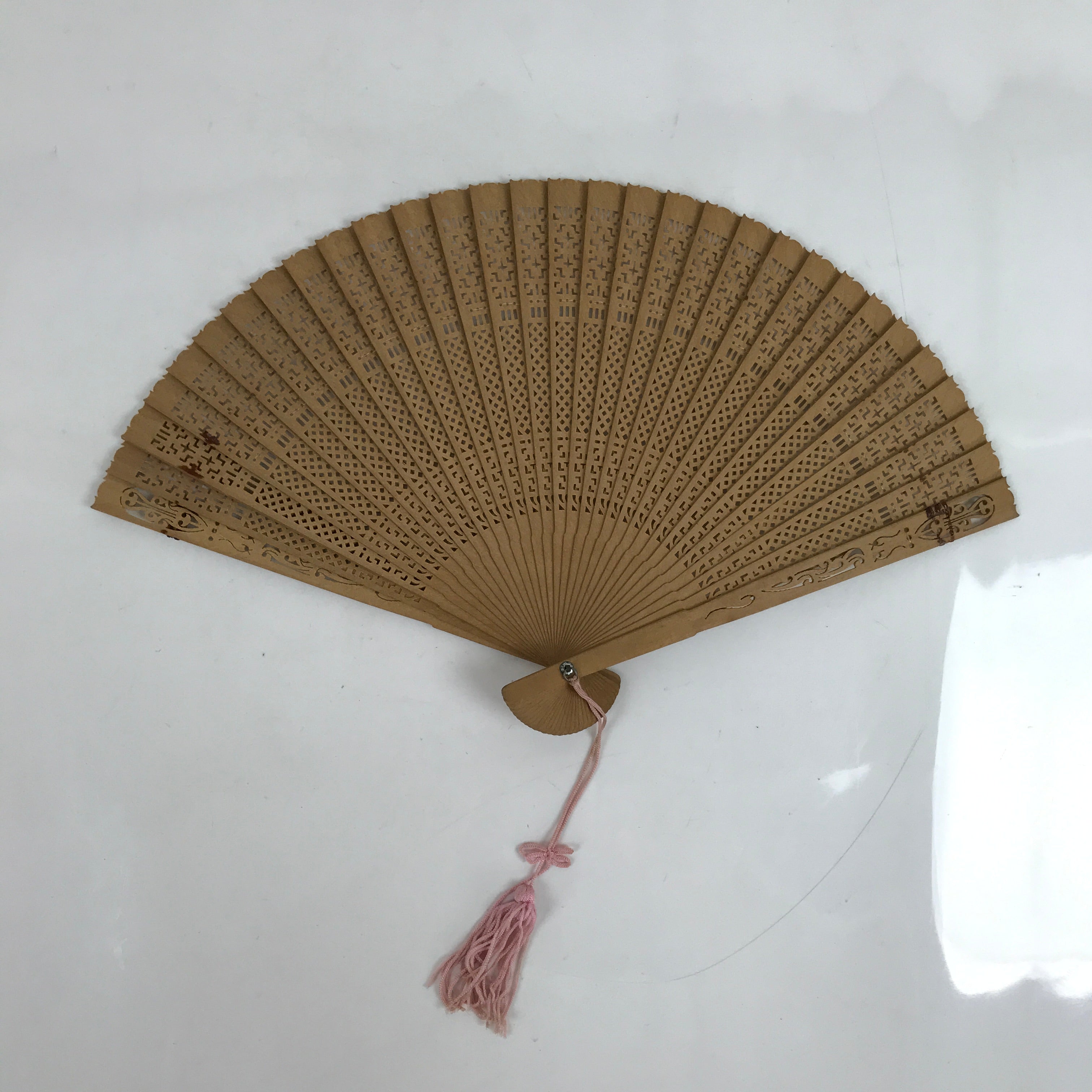 Chinese Carved Sandalwood Folding Fan Sensu Vtg Geometric Cut Pink Tassel 4D866