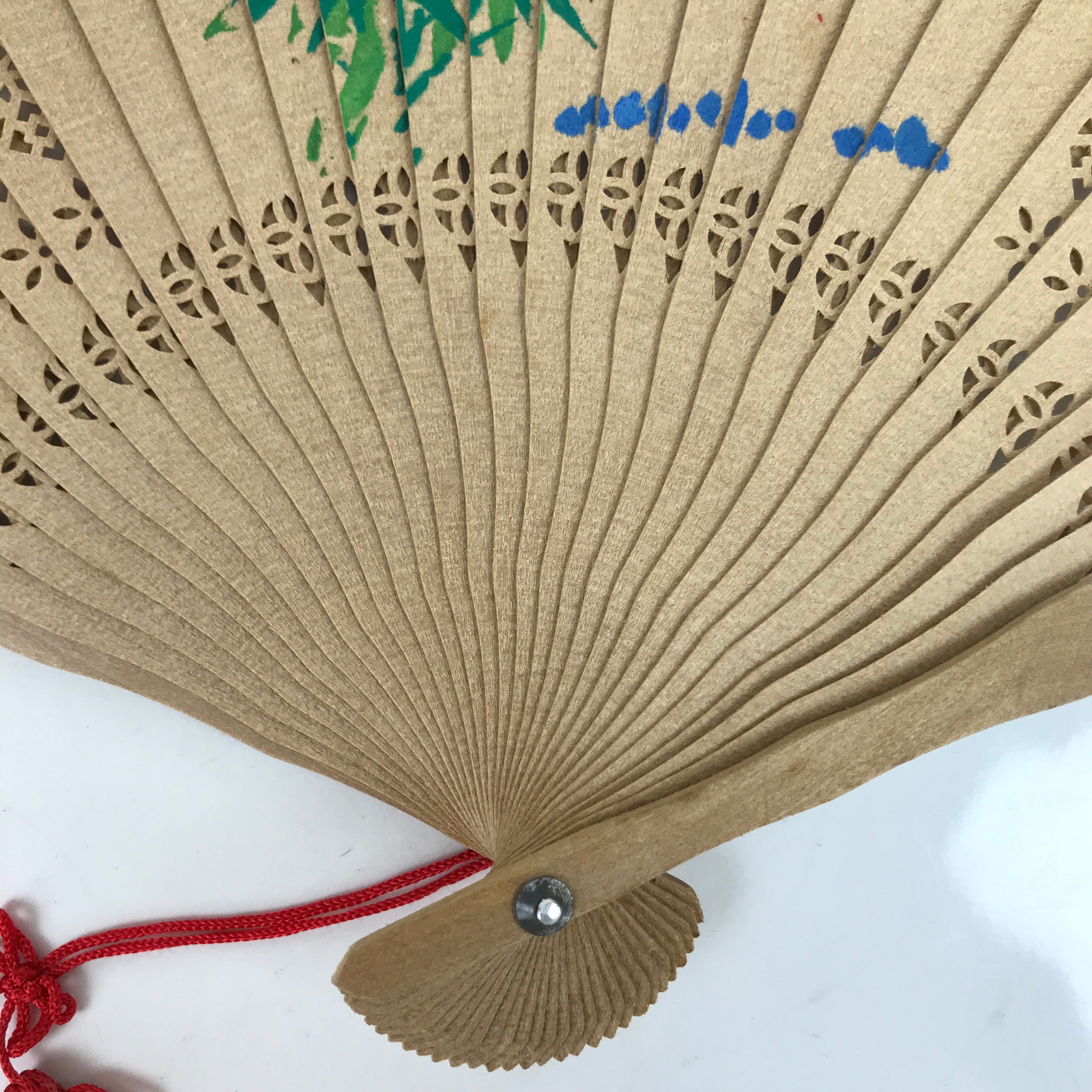 Chinese Carved Sandalwood Folding Fan Sensu Vtg Plum Bamboo Red Tassel 4D848