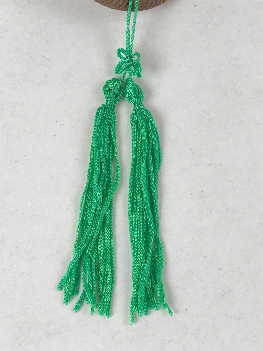 Chinese Carved Sandalwood Folding Fan Vtg Floral Green Tassel W/ Box 4D713