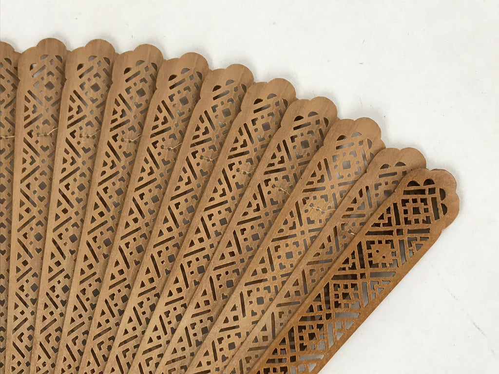 Chinese Carved Sandalwood Folding Fan Vtg Round Cuts Floral Boxed 4D717