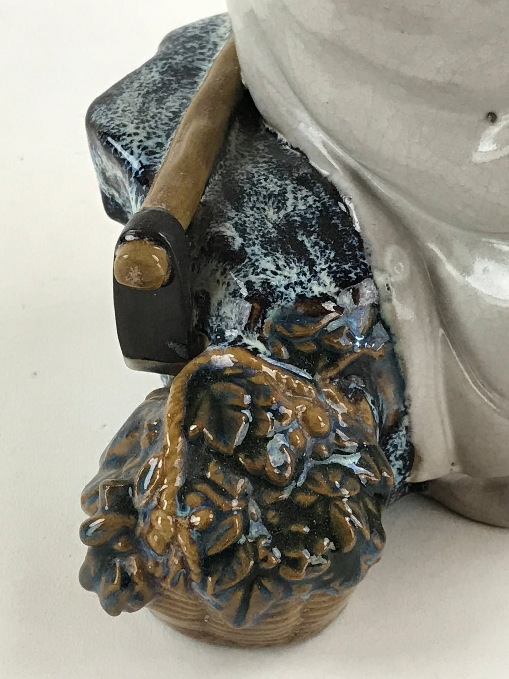 Chinese Porcelain Seated Scholar Mudman 1950's Figurine Statue Book Robe BD919