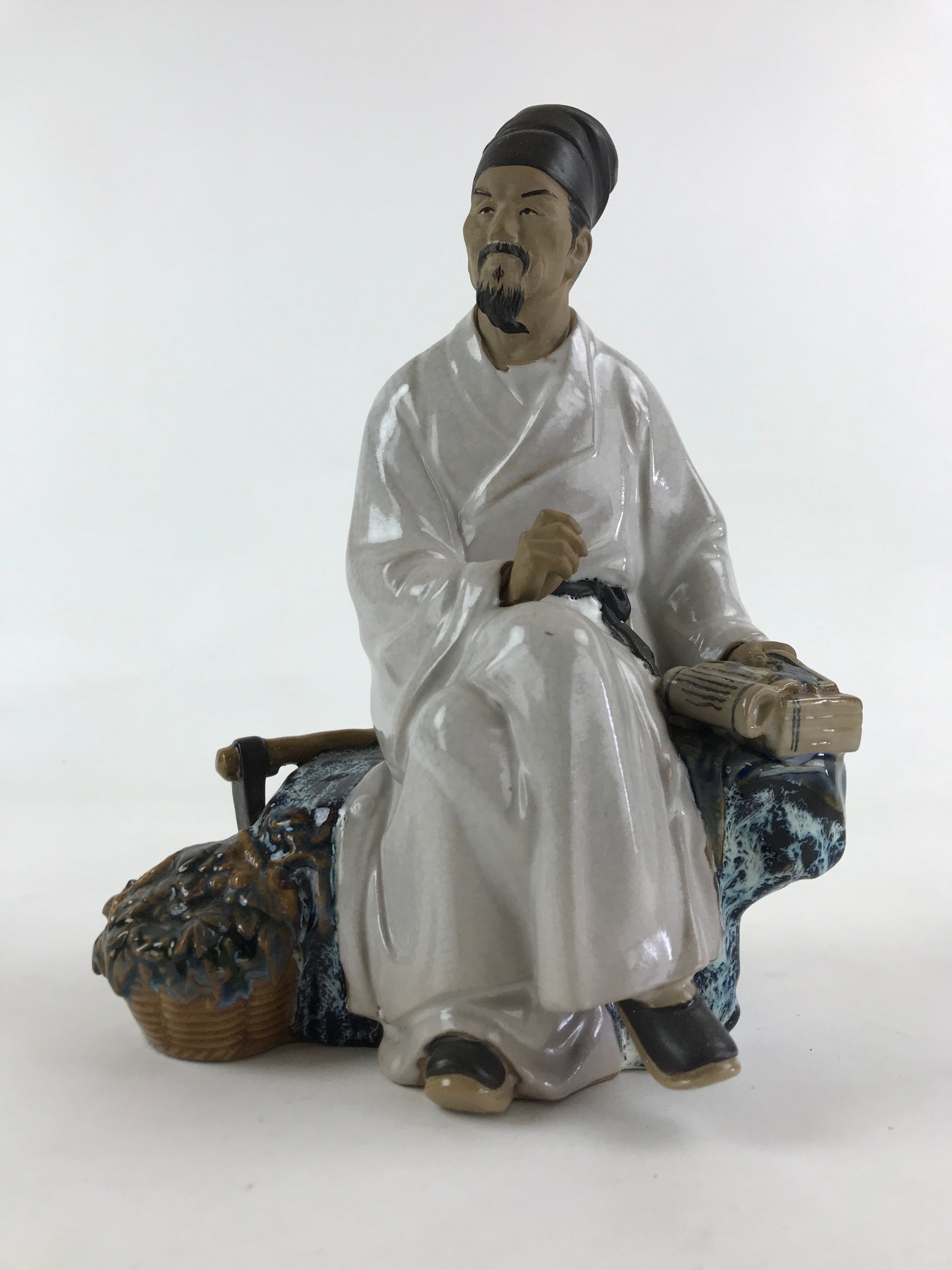 Chinese Porcelain Seated Scholar Mudman 1950's Figurine Statue Book Robe BD919