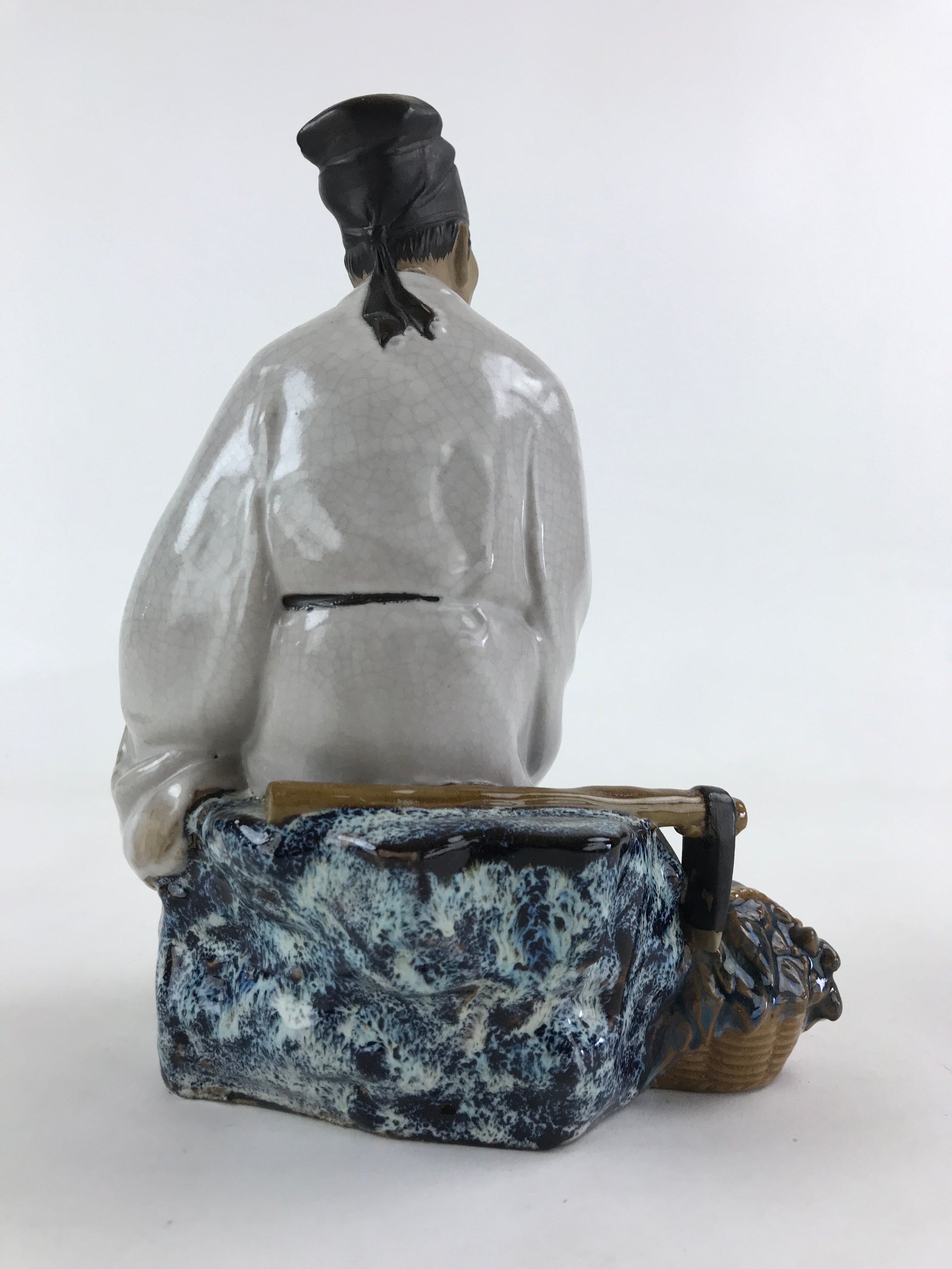 Chinese Porcelain Seated Scholar Mudman 1950's Figurine Statue Book Robe BD919