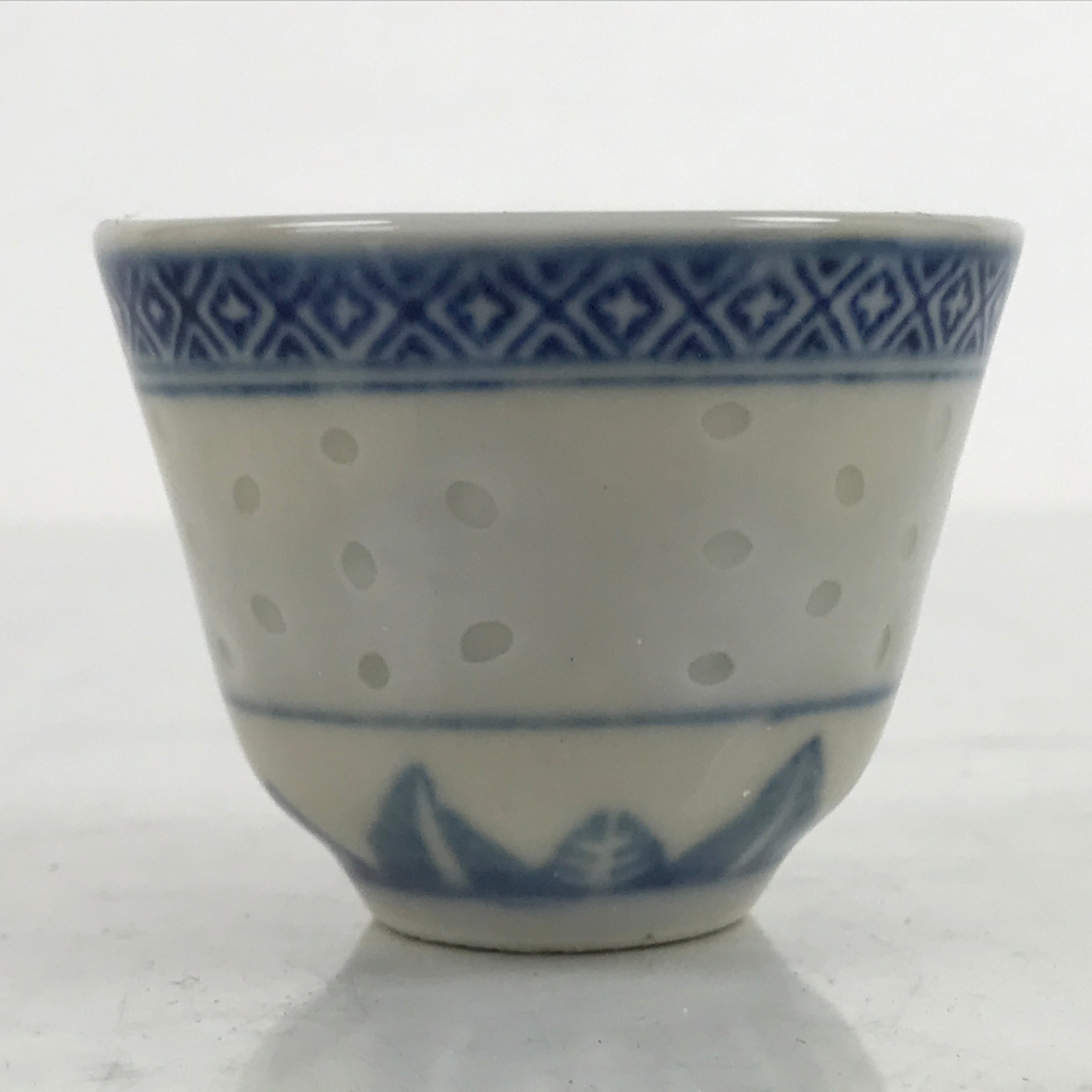 Chinese Translucent Porcelain Sake Cup Vtg Dragon Guinomi White Blue G263