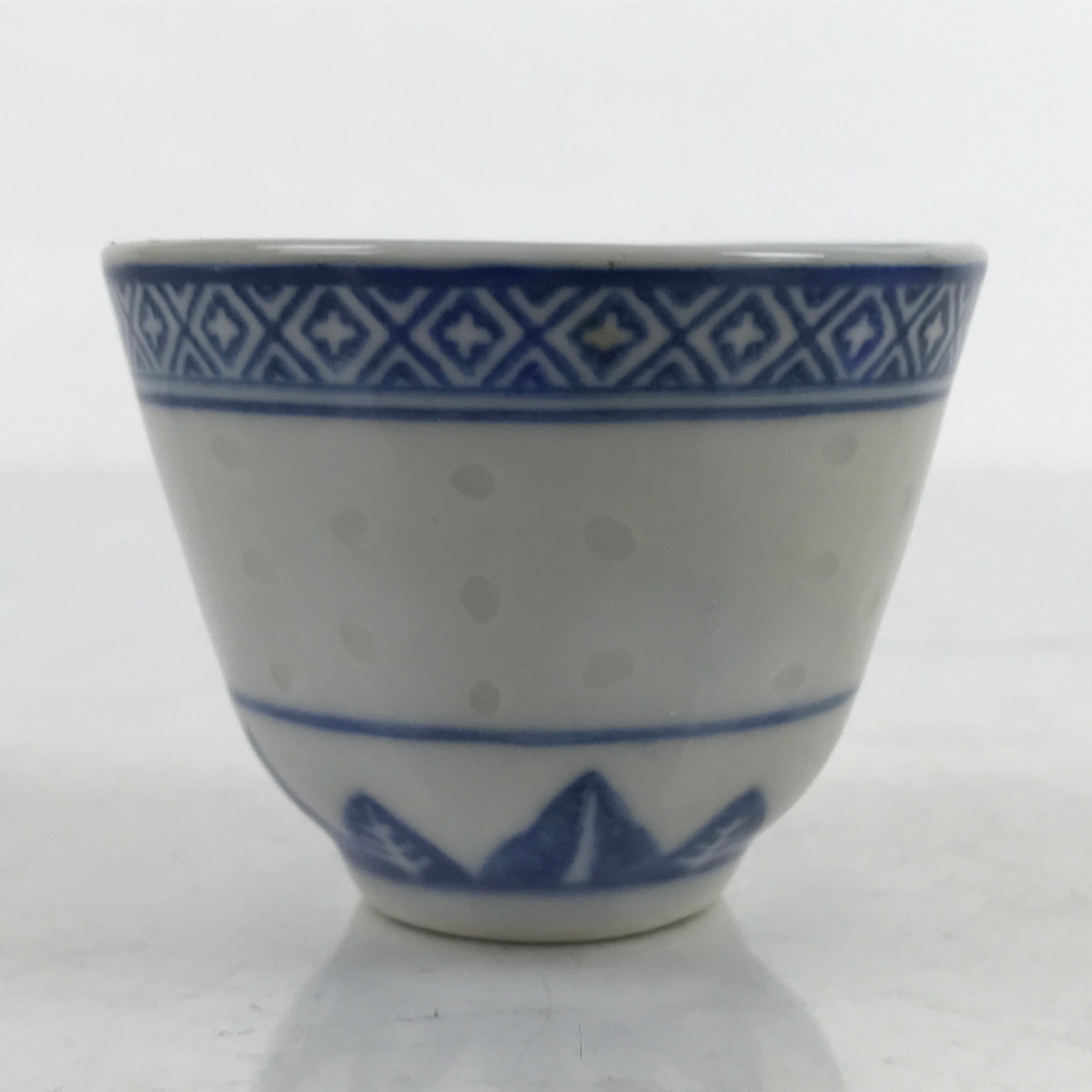 Chinese Translucent Porcelain Sake Cup Vtg Dragon Guinomi White Blue G266