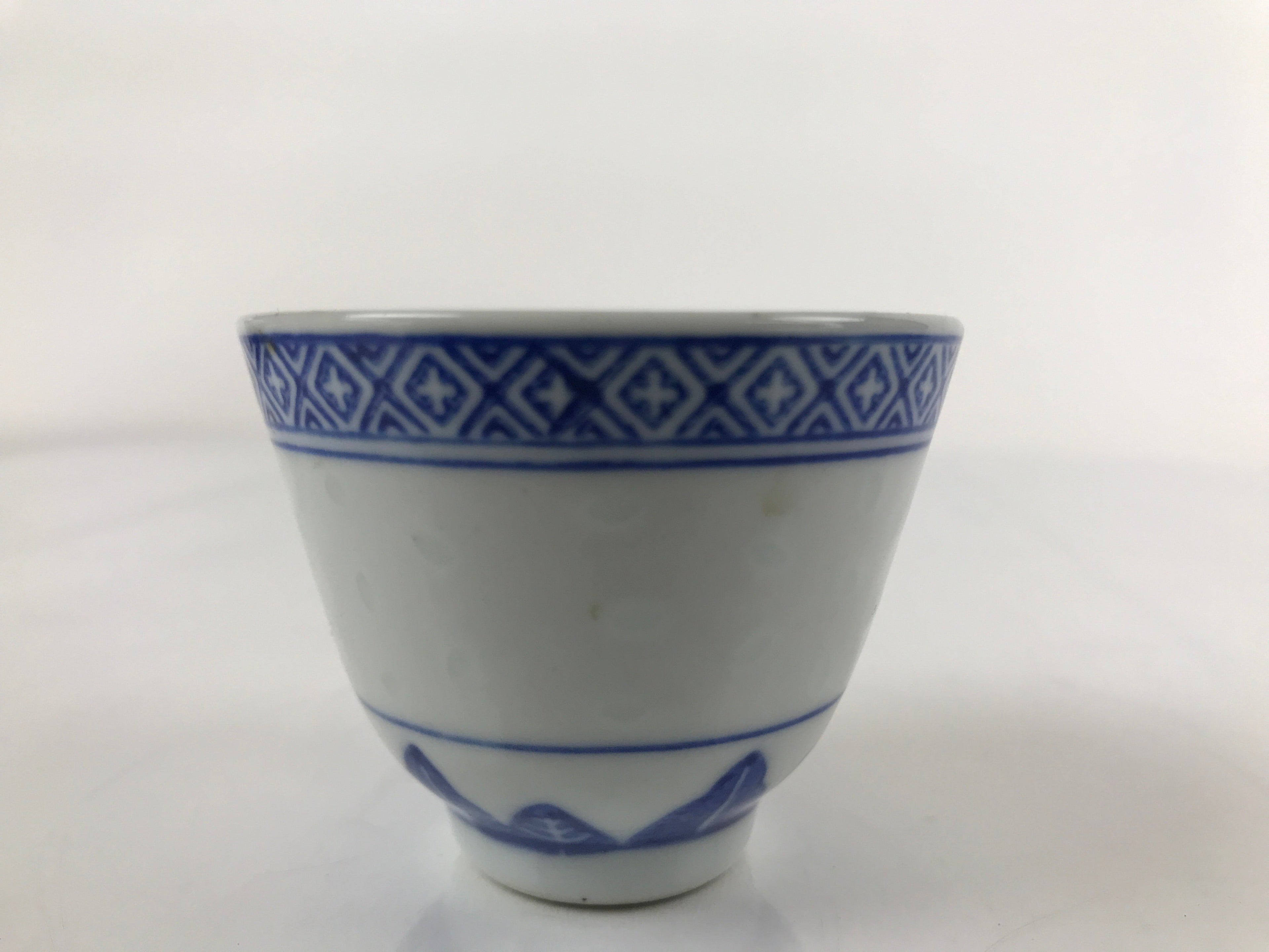 Chinese Translucent Porcelain Sake Cup Vtg Flower Petal Guinomi White Blue G189