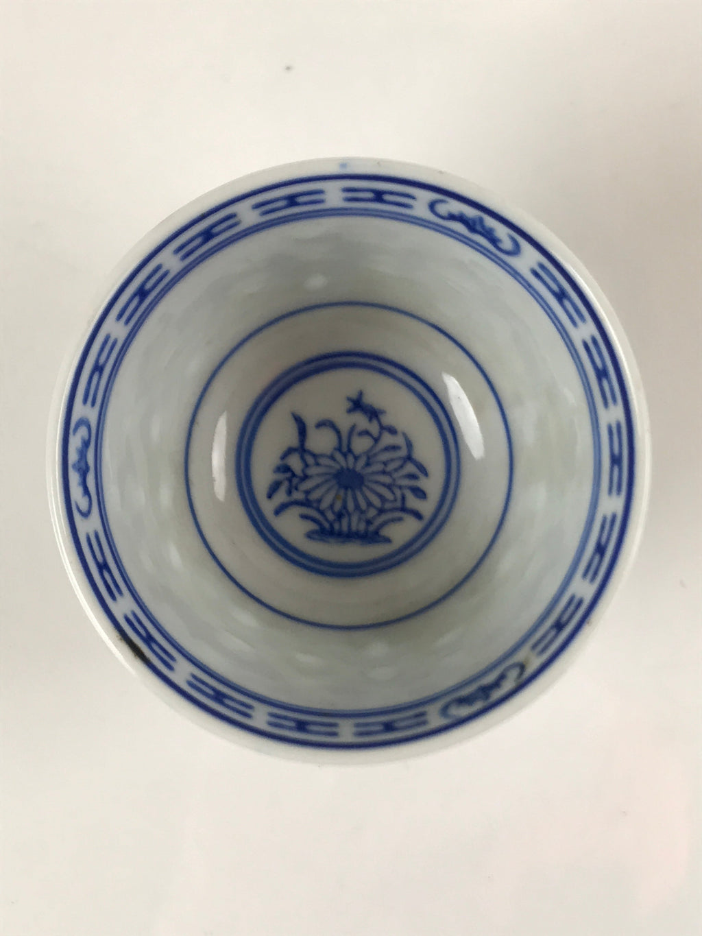 Chinese Translucent Porcelain Sake Cup Vtg Flower Petal Guinomi White Blue G189