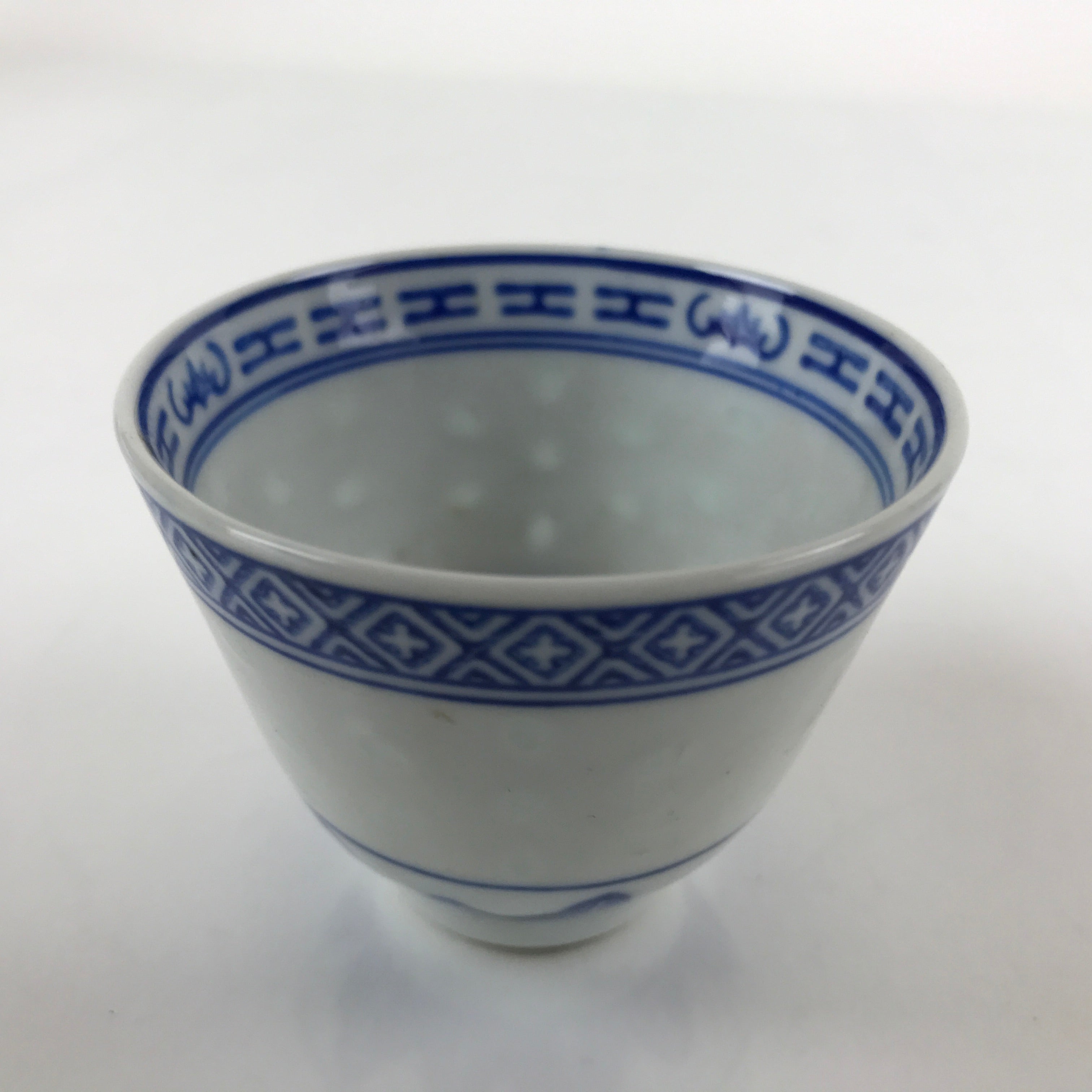 Chinese Translucent Porcelain Sake Cup Vtg Flower Petal Guinomi White Blue G189