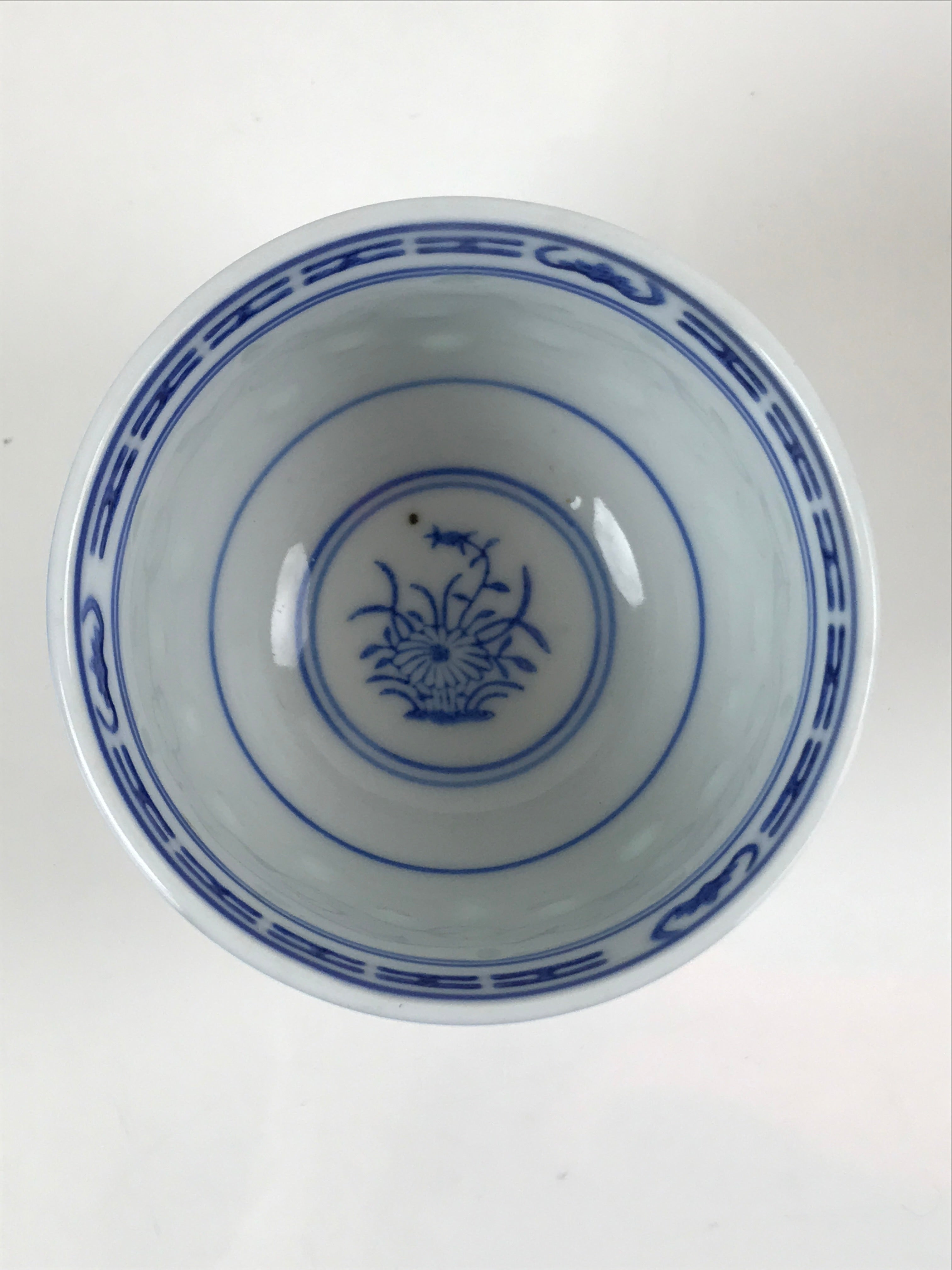 Chinese Translucent Porcelain Teacup Vtg Flower Petal Yunomi White Blue TC423