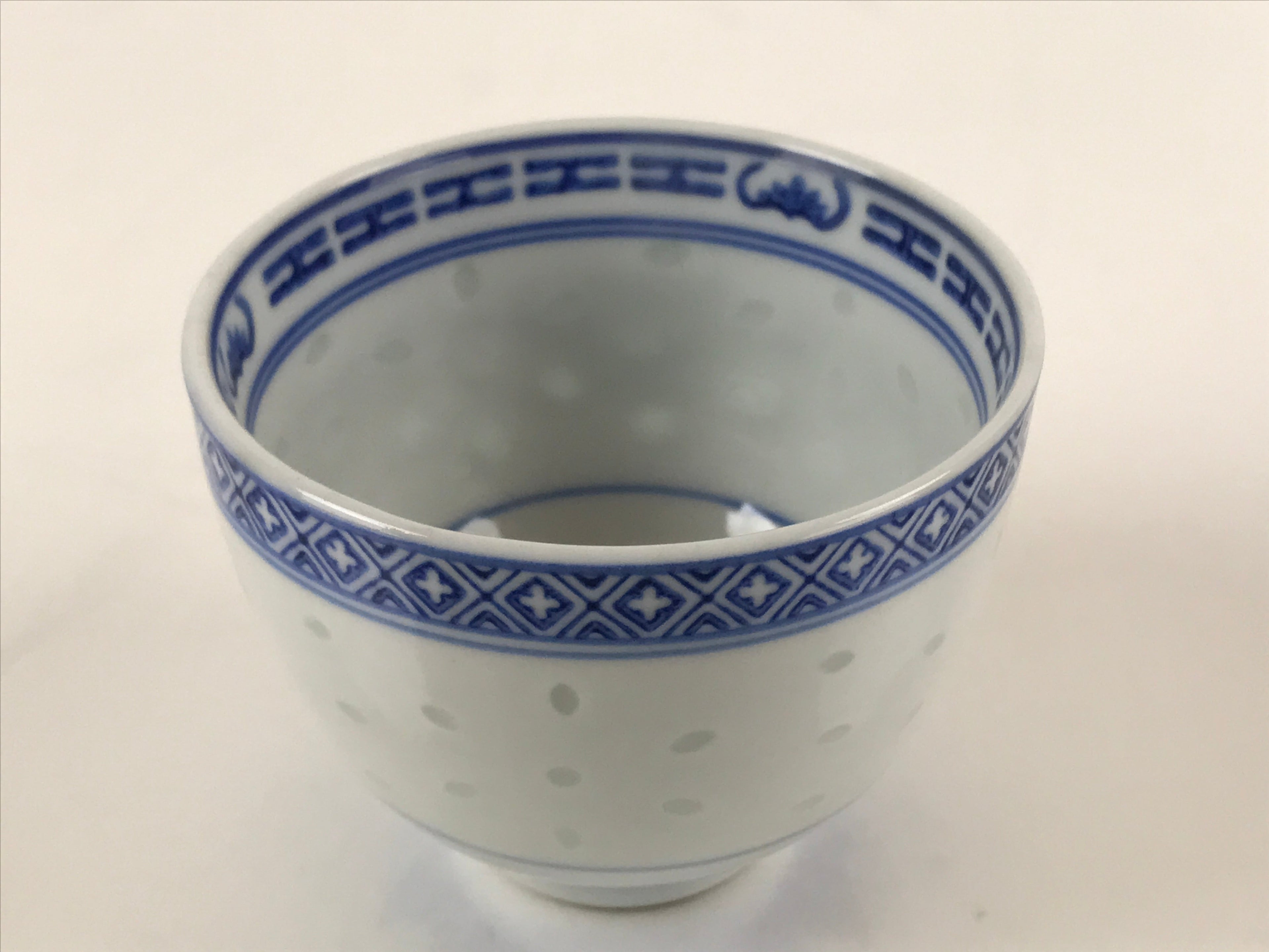 Chinese Translucent Porcelain Teacup Vtg Flower Petal Yunomi White Blue TC423