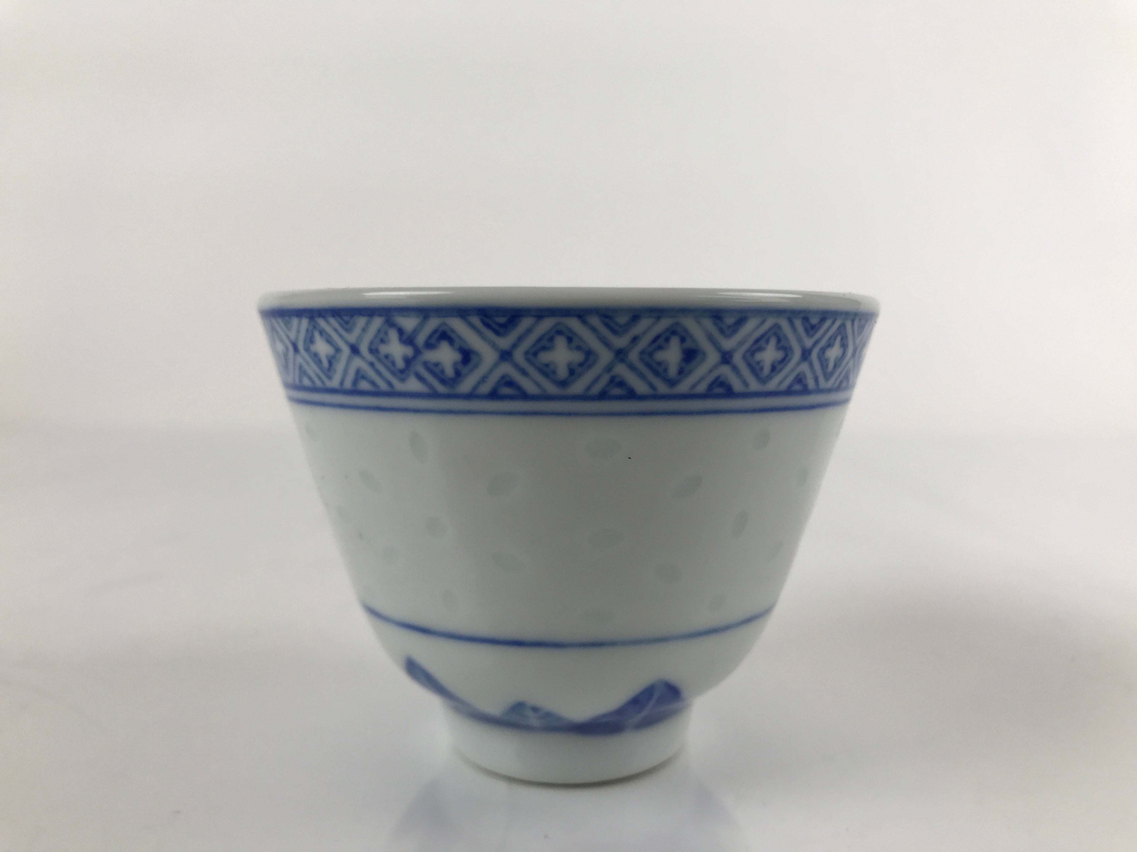 Chinese Translucent Porcelain Teacup Vtg Flower Petal Yunomi White Blue TC425