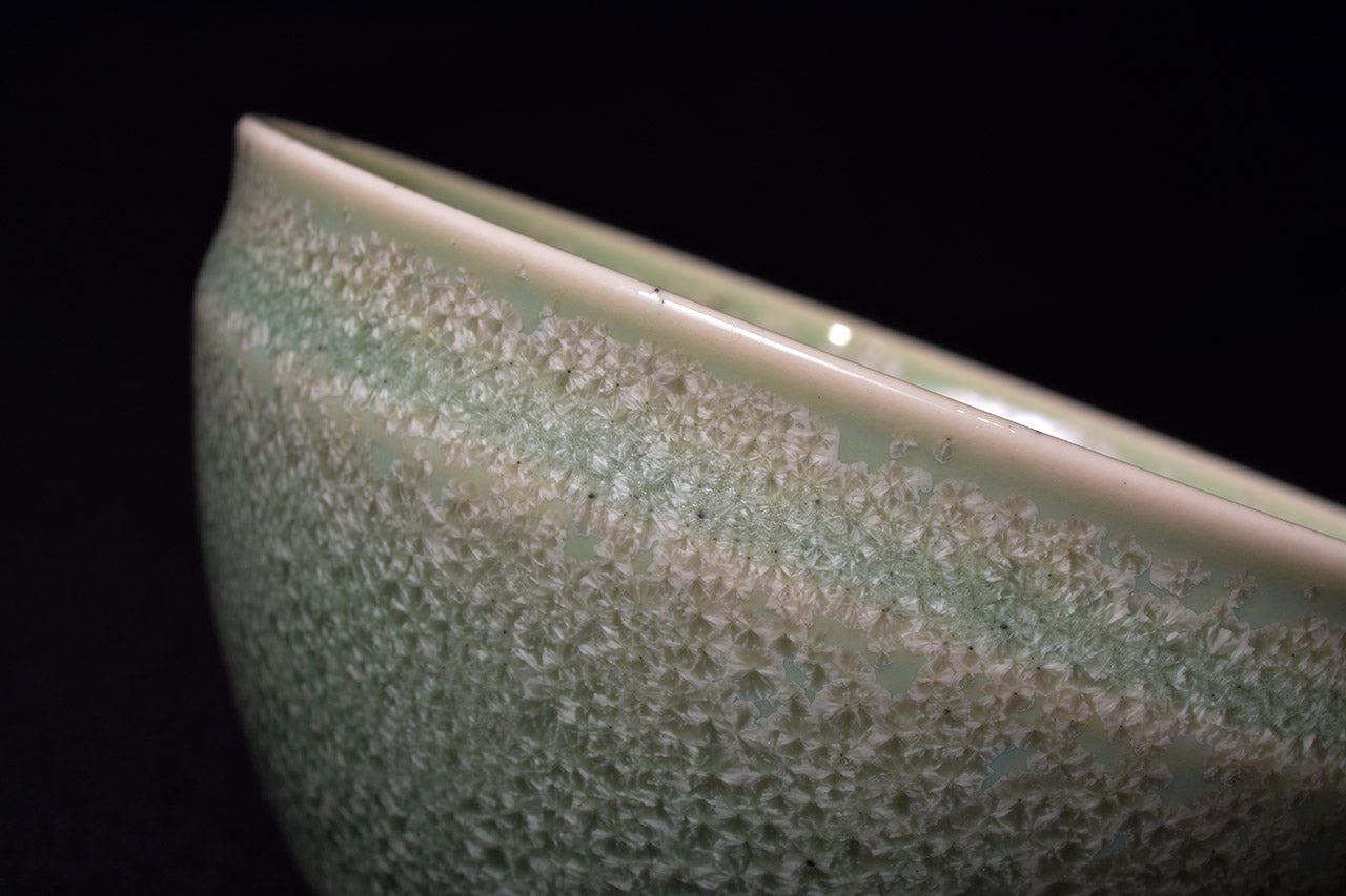Drinking vessel, Large sake cup, teacup, Warbler jade, Tenmoku shape
