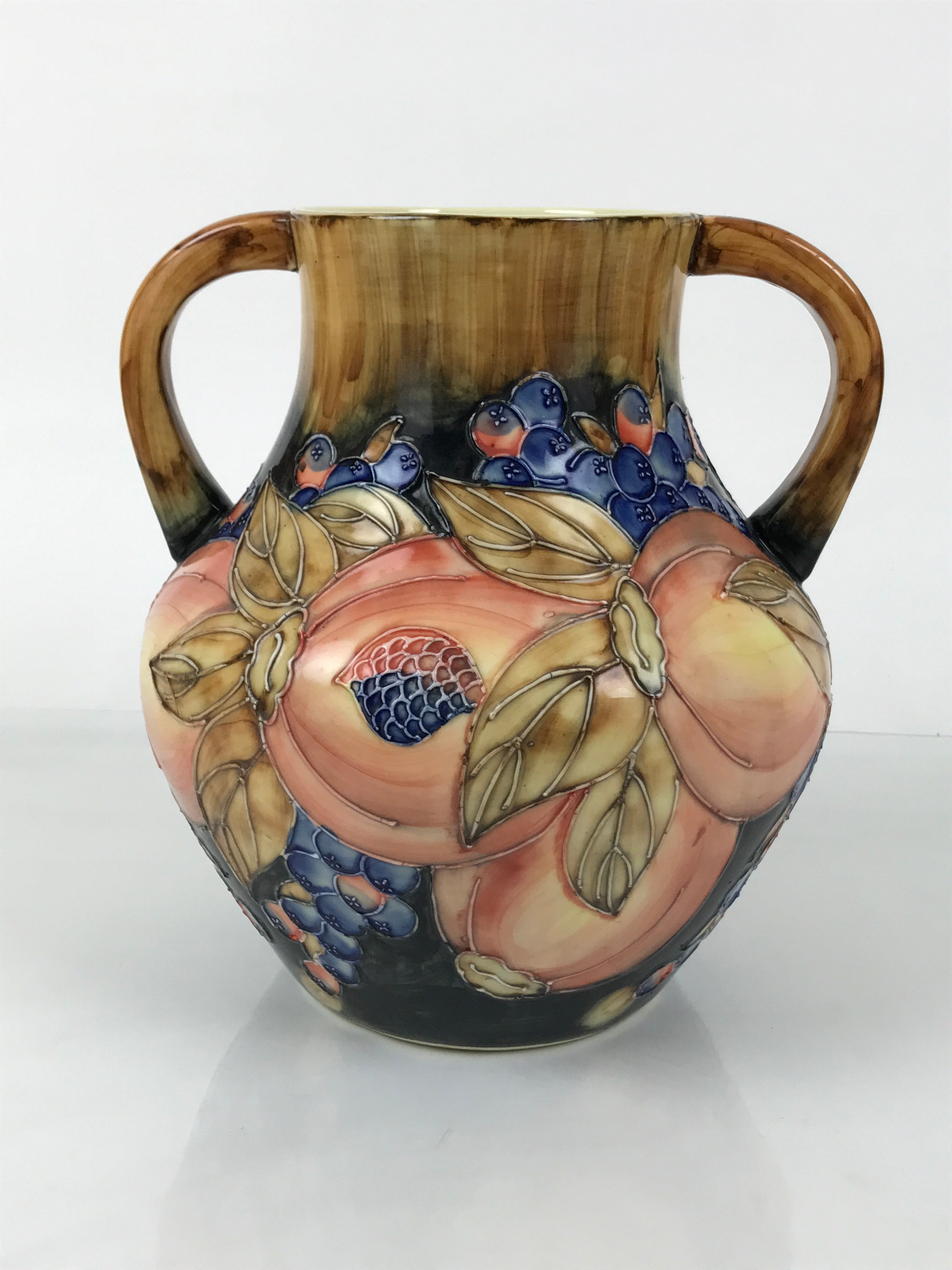 English Ceramic Flower Vase Vtg Tupton Moorcroft Style Pink Peach Berry FK208